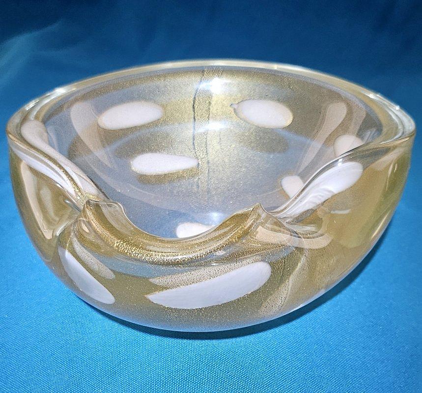 XX secolo Ciotola in vetro di Murano di Alfredo Barbini, Polveri d'oro, A Pentoni - VENDITA CHIUSA in vendita