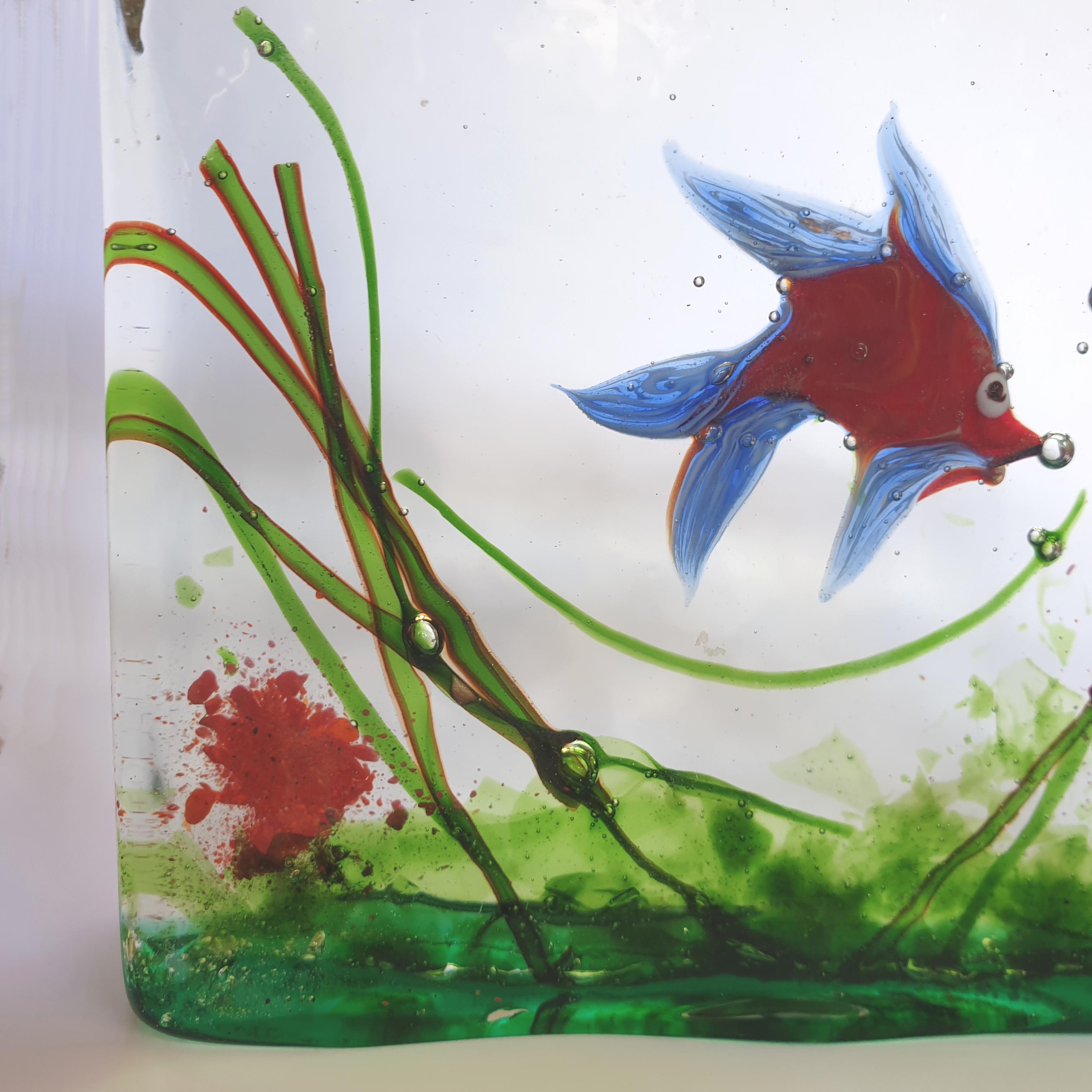 Italian Alfredo Barbini Murano Glass Paperweight Aquarium