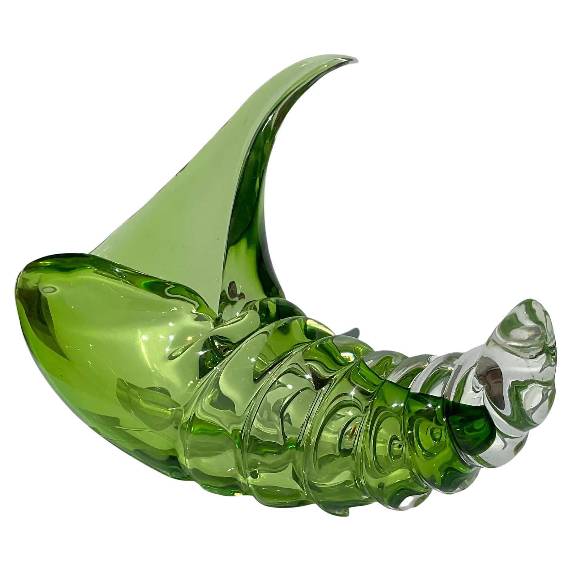 Alfredo Barbini Murano Glass Sea Shell Sculpture in Vibrant Green Art Glass For Sale