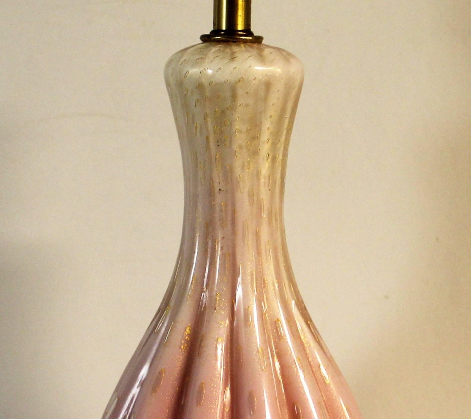 Alfredo Barbini Lámpara de mesa de cristal de Murano en Excelente estado para la venta en Hamilton, Ontario