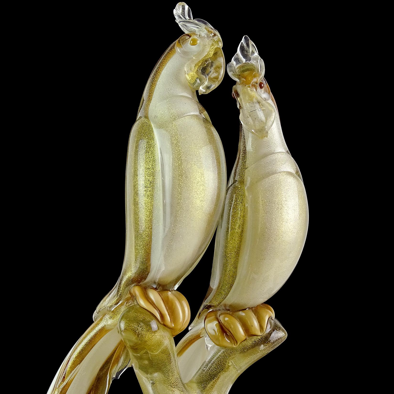 Mid-Century Modern Alfredo Barbini Murano Gold Flecks Italian Art Glass Parrot Birds Sculpture