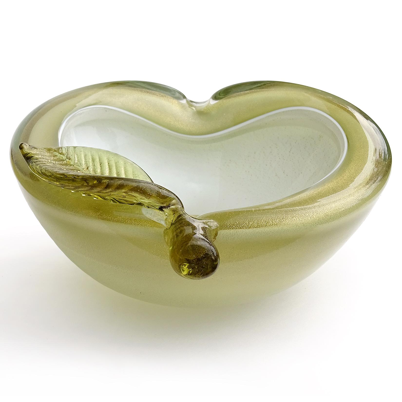 20th Century Alfredo Barbini Murano Green Apple Pear Gold Flecks Italian Art Glass Bowls