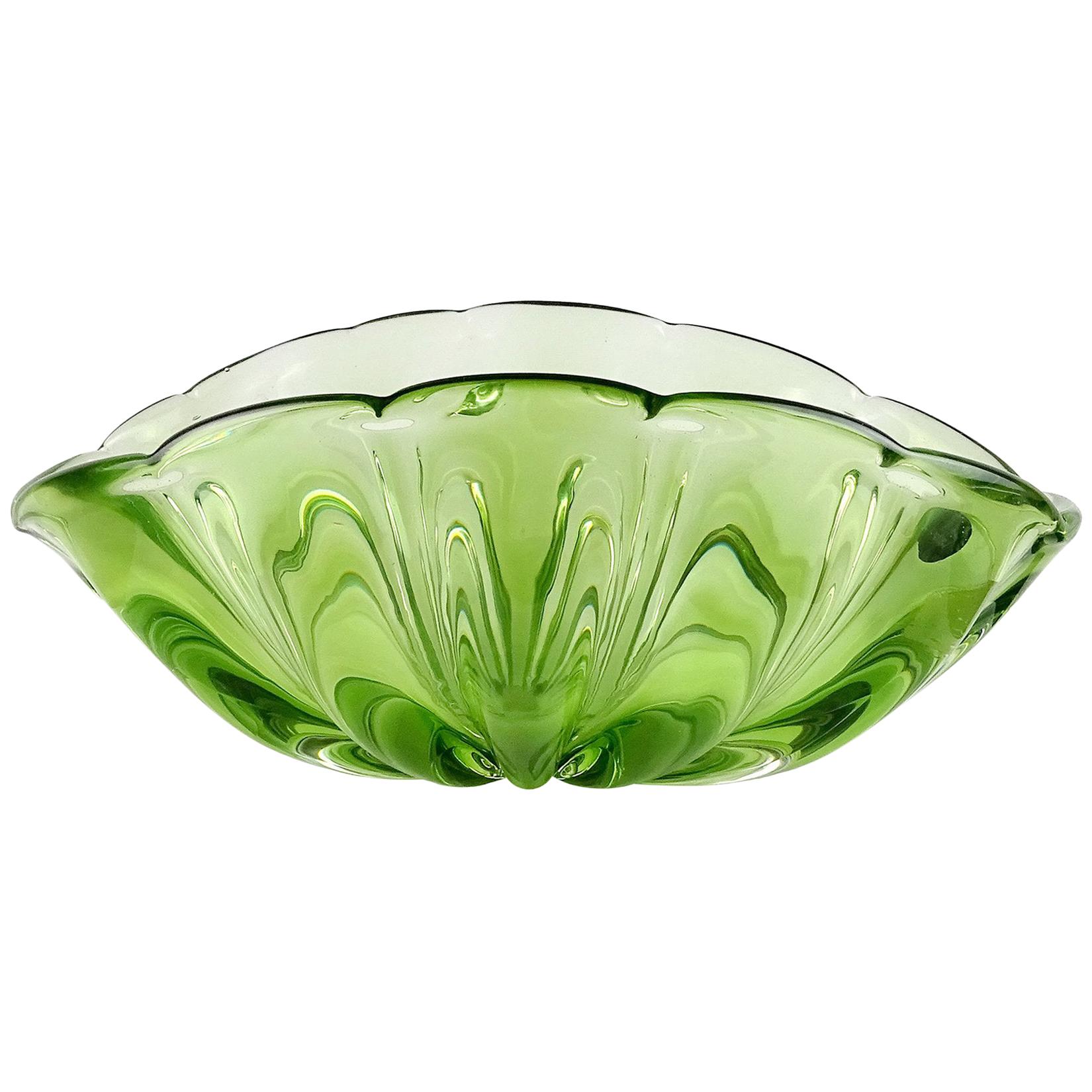 Alfredo Barbini Murano Green Sommerso Italian Art Glass Fruit Bowl Centerpiece
