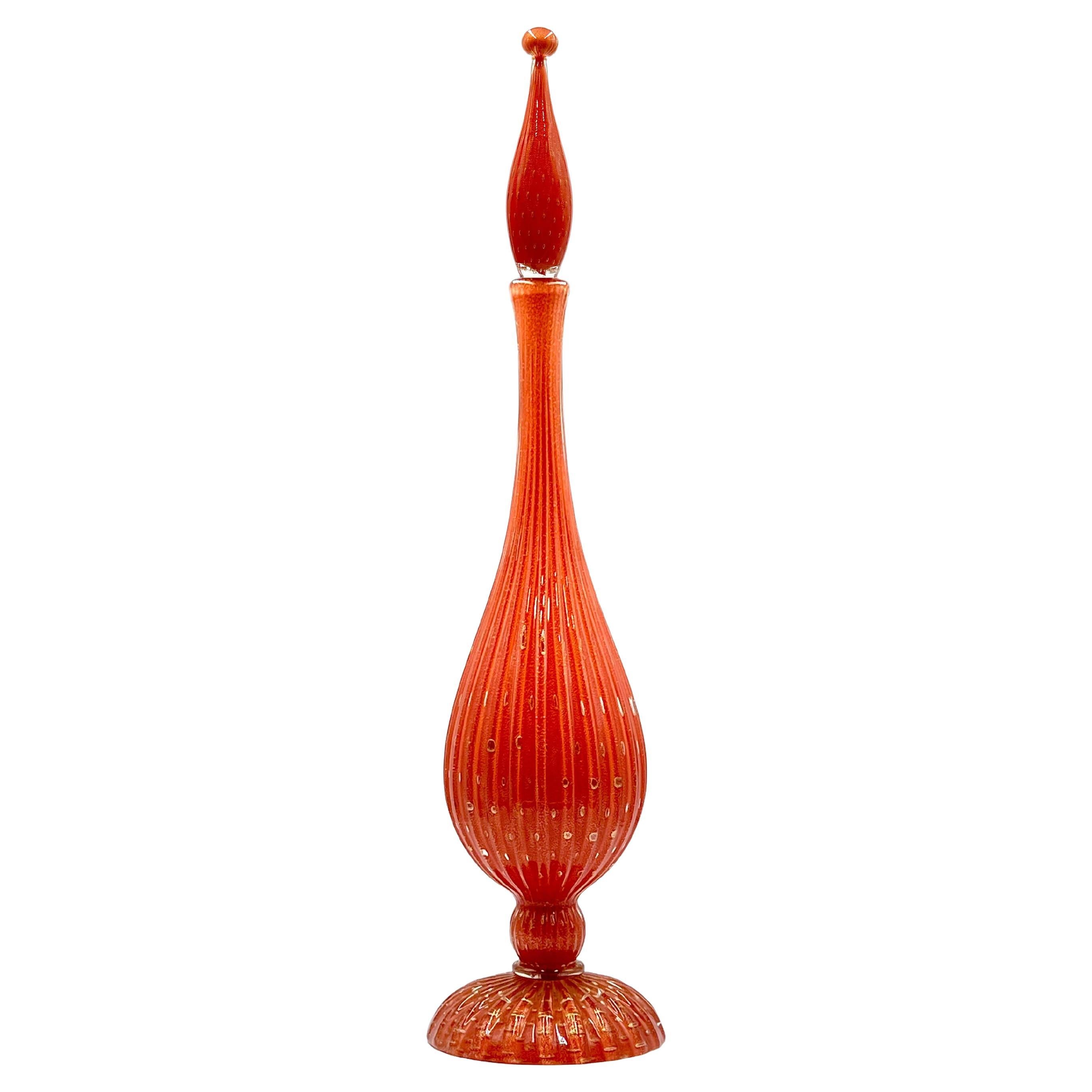 Decanter/bottiglia da 26" di Alfredo Barbini (Murano, Italia), in cachi e oro in vendita