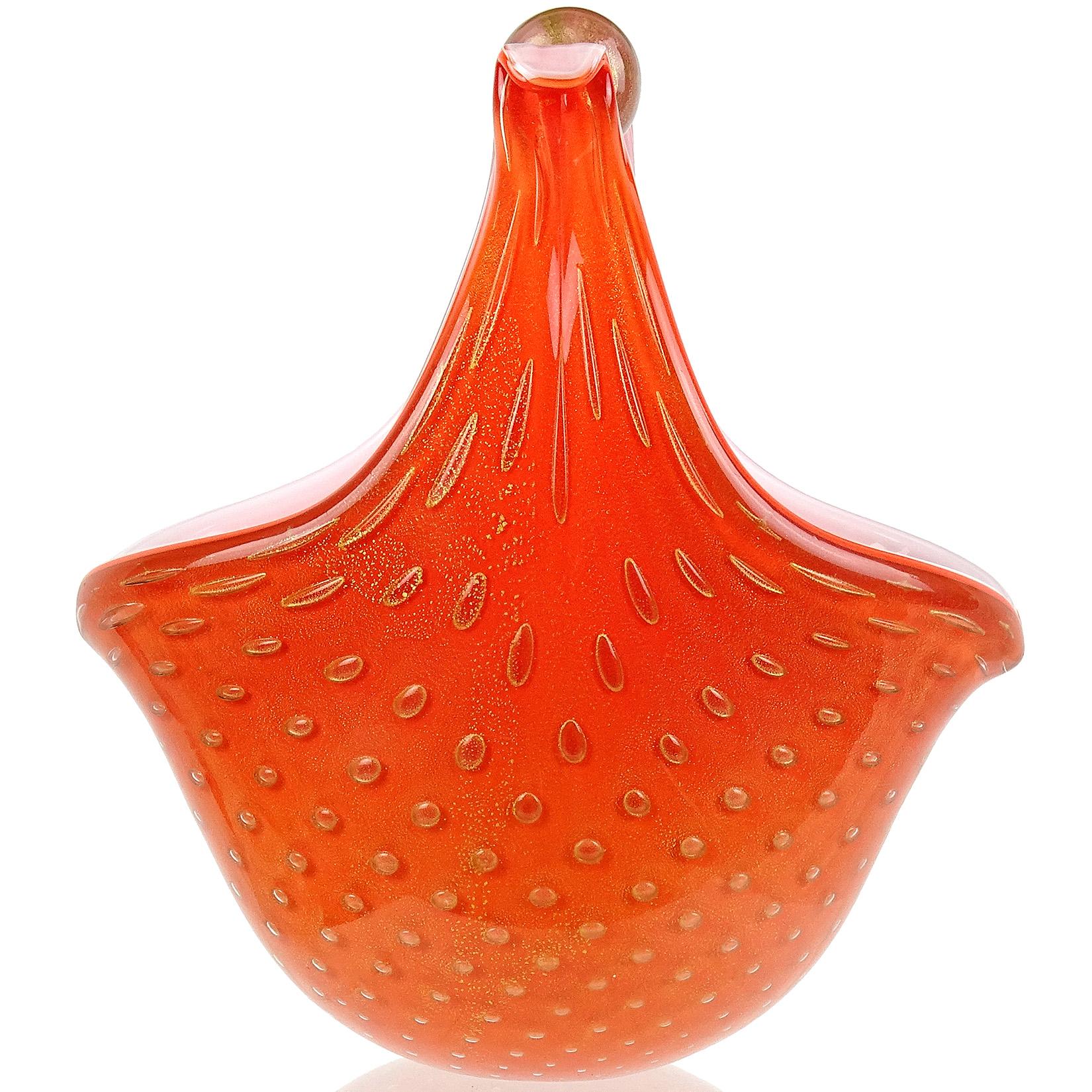 Blumenkorb-Vase aus italienischem Muranoglas mit orangefarbenen Goldflecken von Alfredo Barbini (Moderne der Mitte des Jahrhunderts) im Angebot