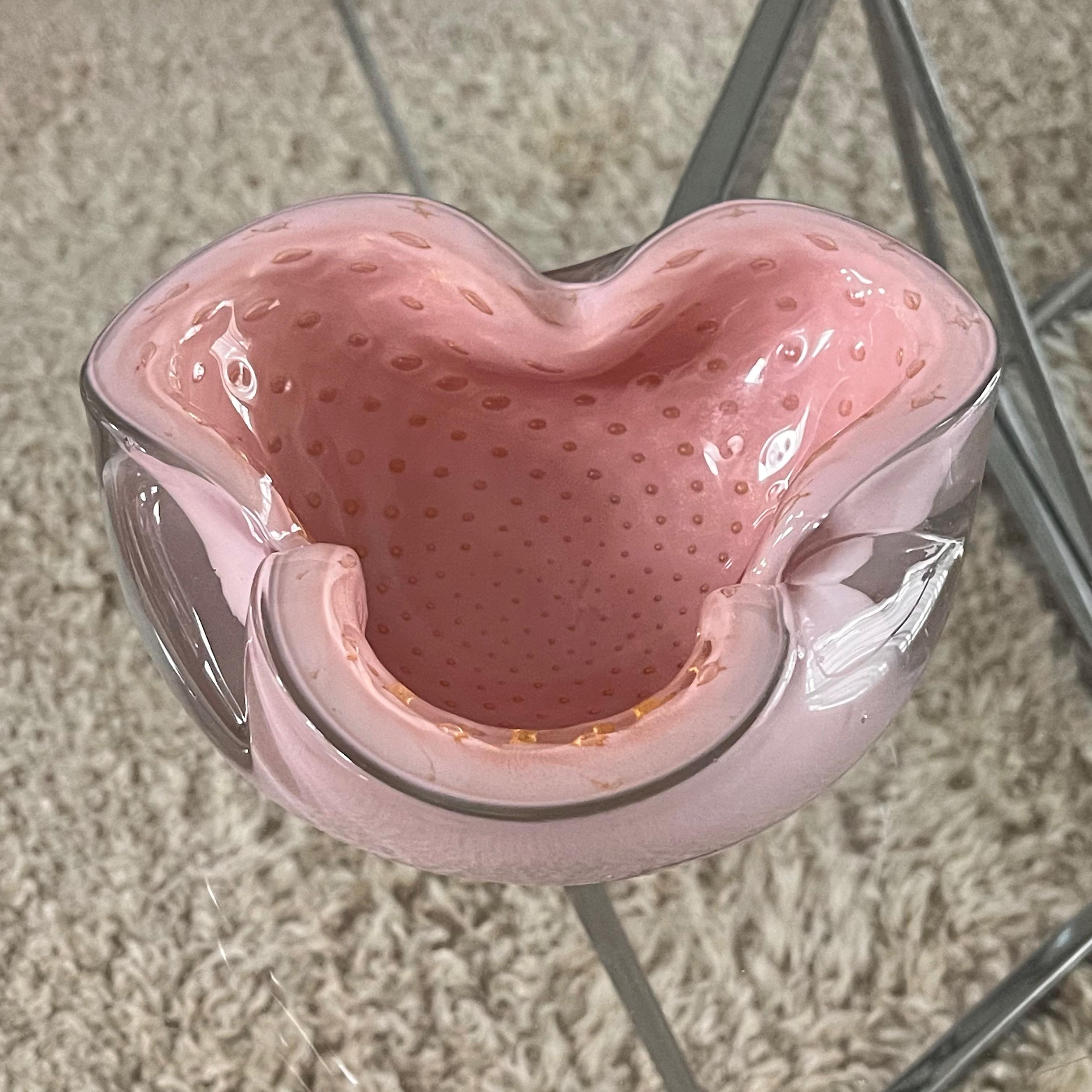 Art Glass Alfredo Barbini Murano Pink and Gold Bullicante Bowl Cased Glass For Sale