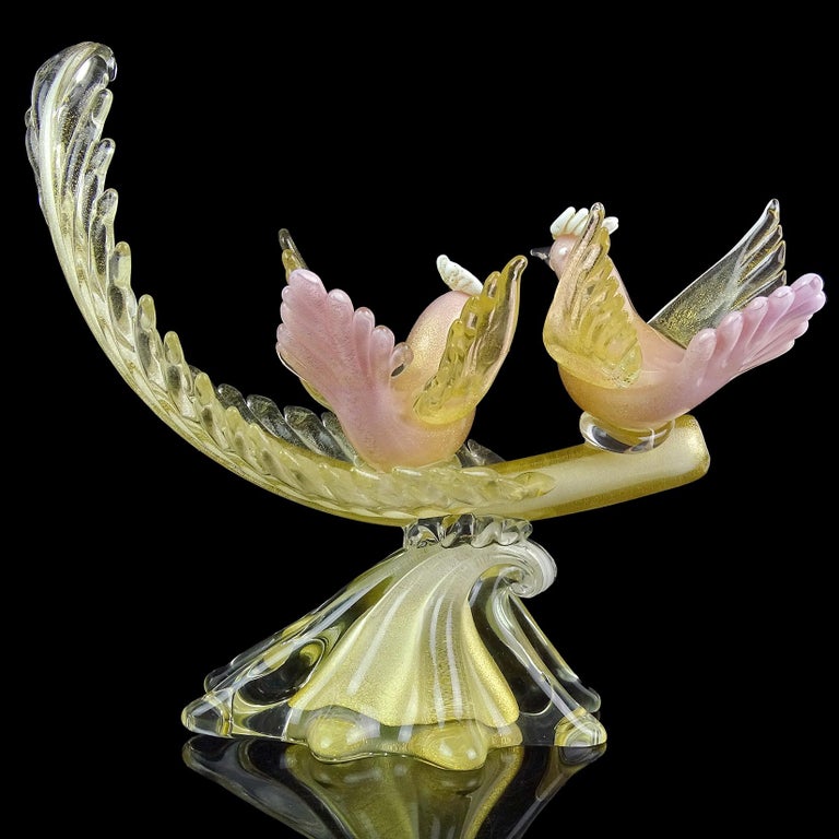 20th Century Alfredo Barbini Murano Pink Gold Leaf Italian Art Glass Courting Birds Sculpture For Sale