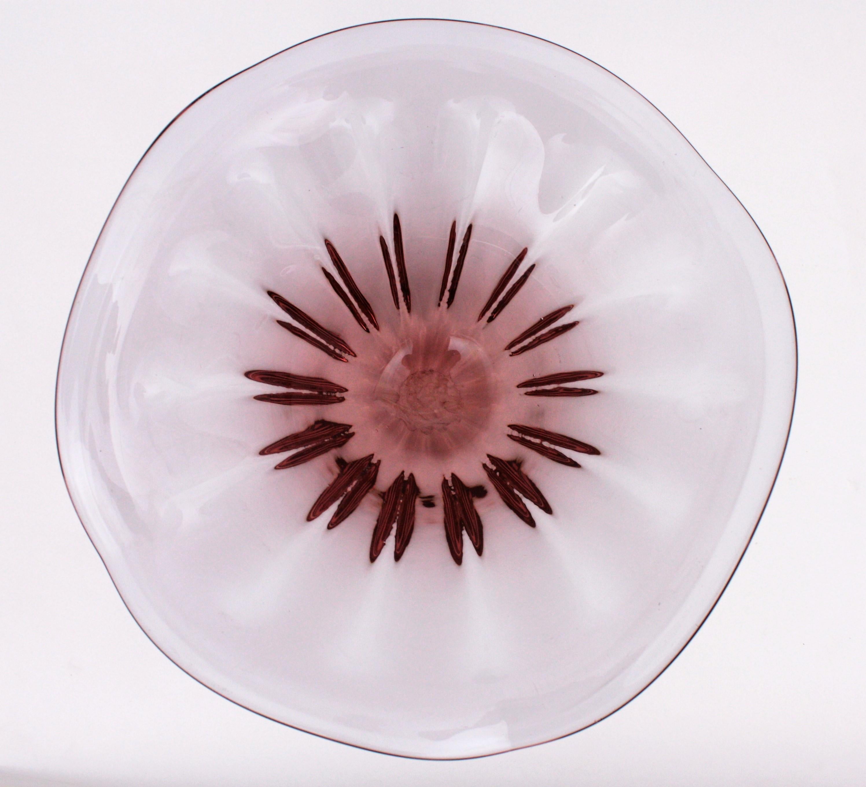 Alfredo Barbini Murano Pink Sommerso Ribbed Glass Centerpiece Bowl, années 1950 en vente 3