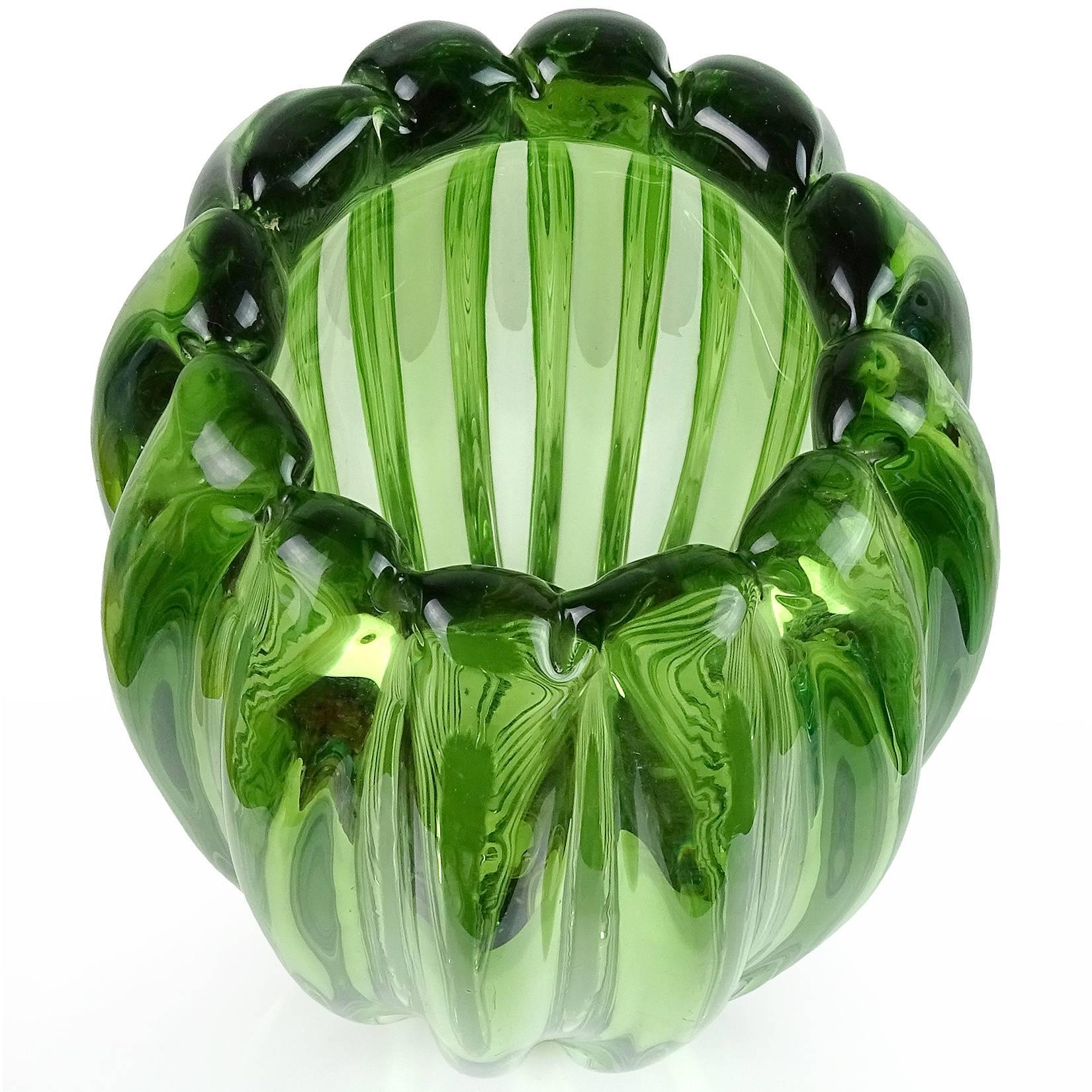 Mid-Century Modern Alfredo Barbini Murano Sommerso Green Ribbed Italian Art Glass Flower Vase