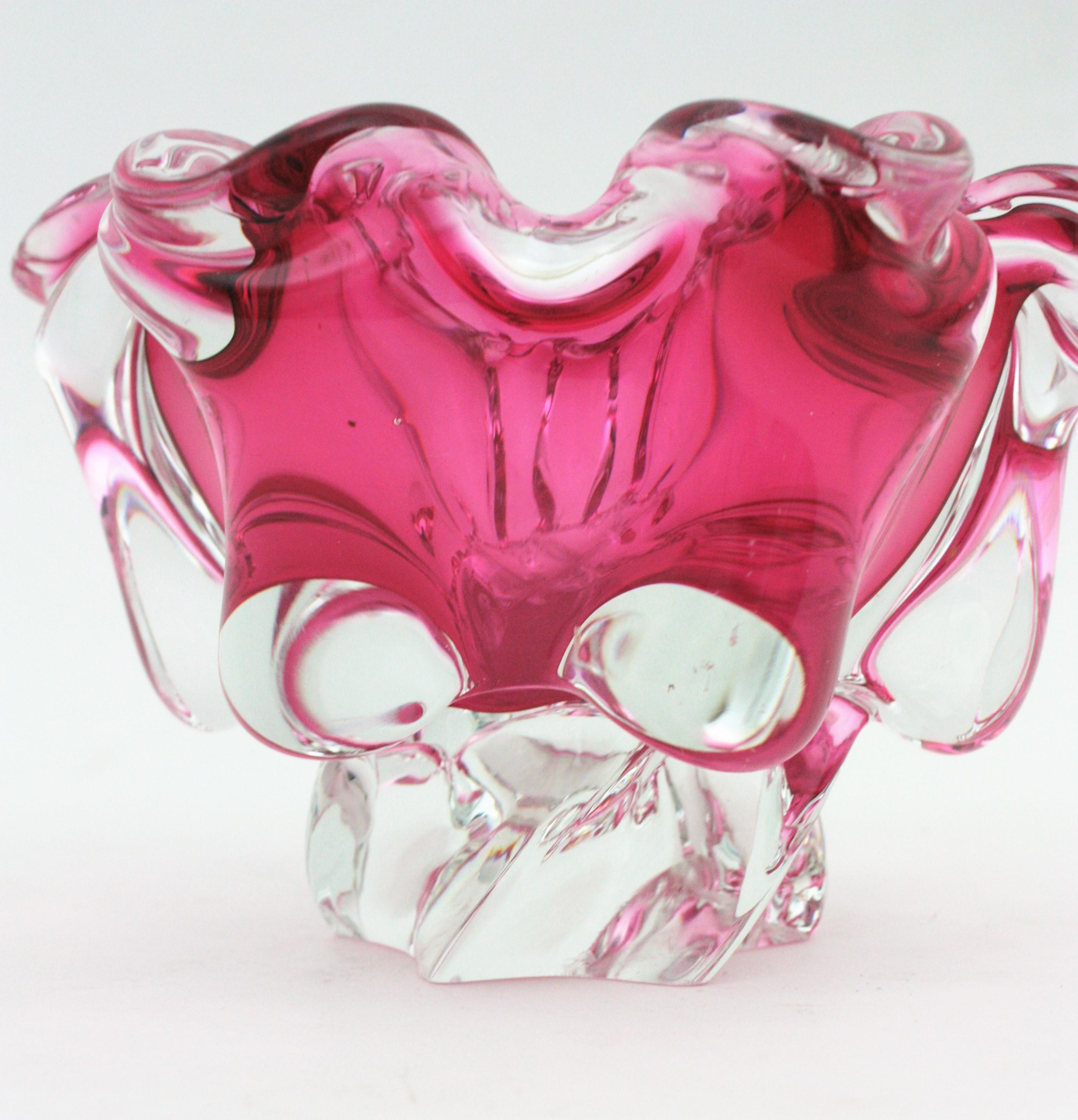 Italian Alfredo Barbini Murano Sommerso Pink Clear Art Glass Centerpiece Bowl