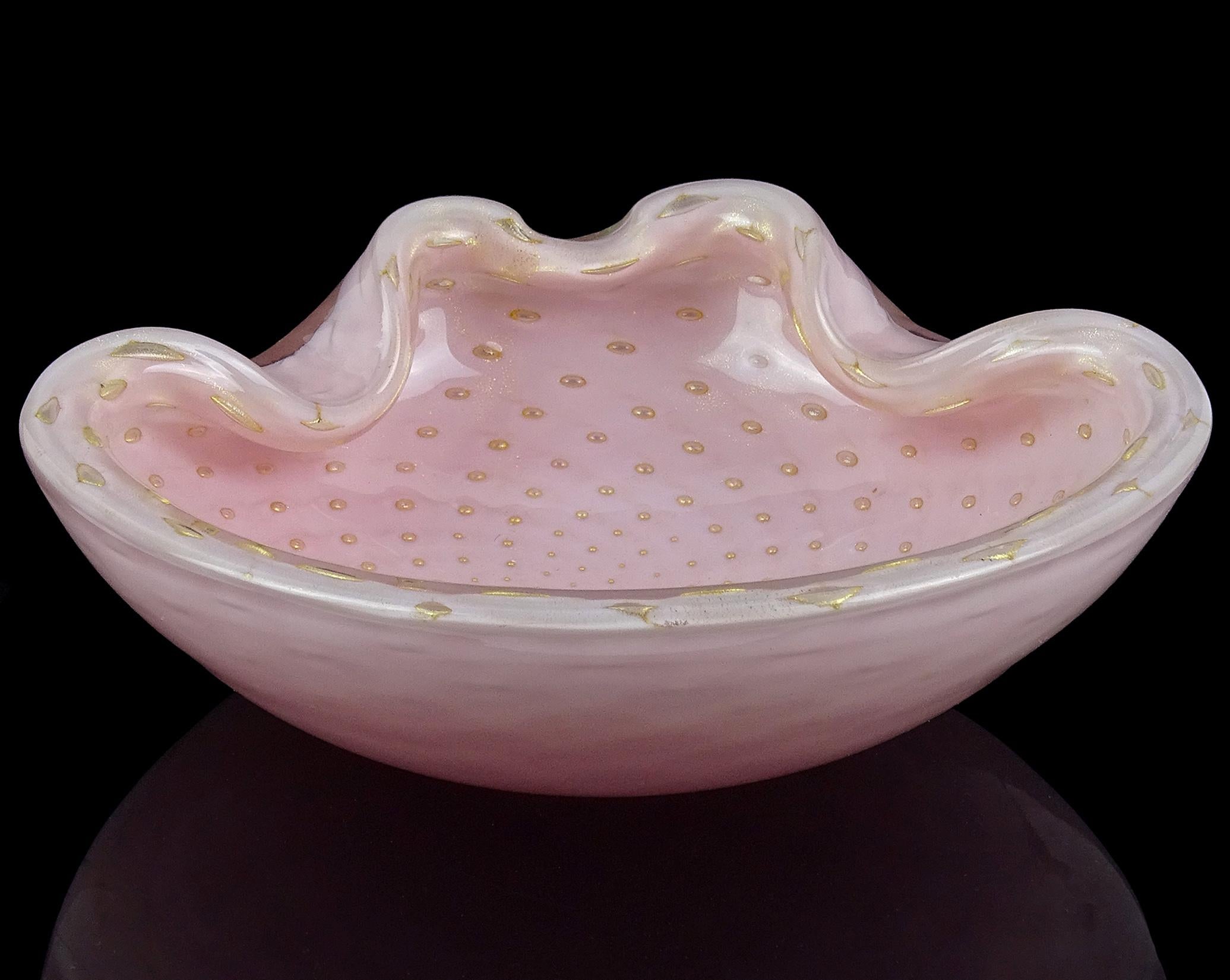 Alfredo Barbini Murano Vintage Pink Gold Flecks Italian Art Glass Bowl Ashtray In Good Condition In Kissimmee, FL