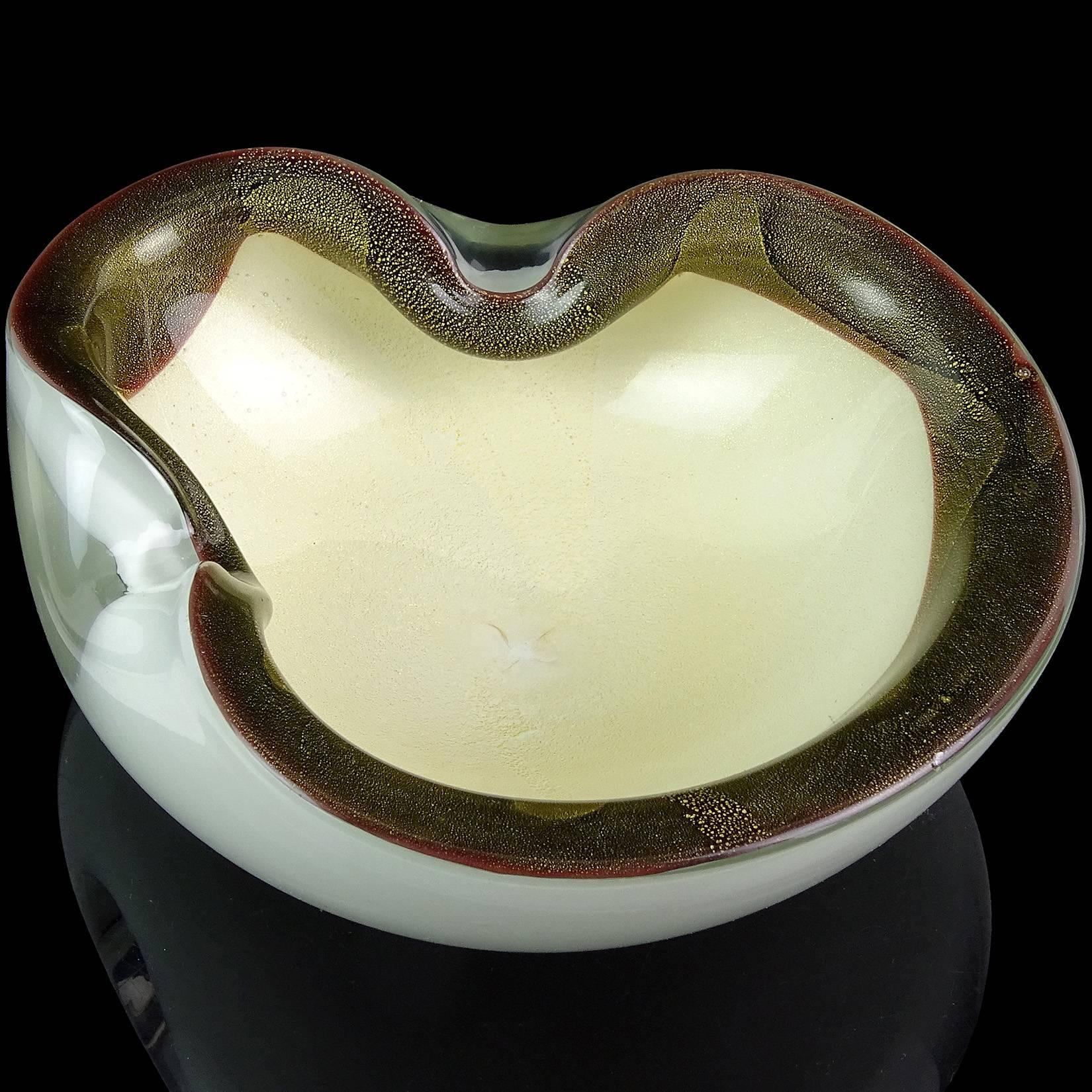 Mid-Century Modern Alfredo Barbini Murano White Gold Flecks Black Spots Italian Art Glass Bowl