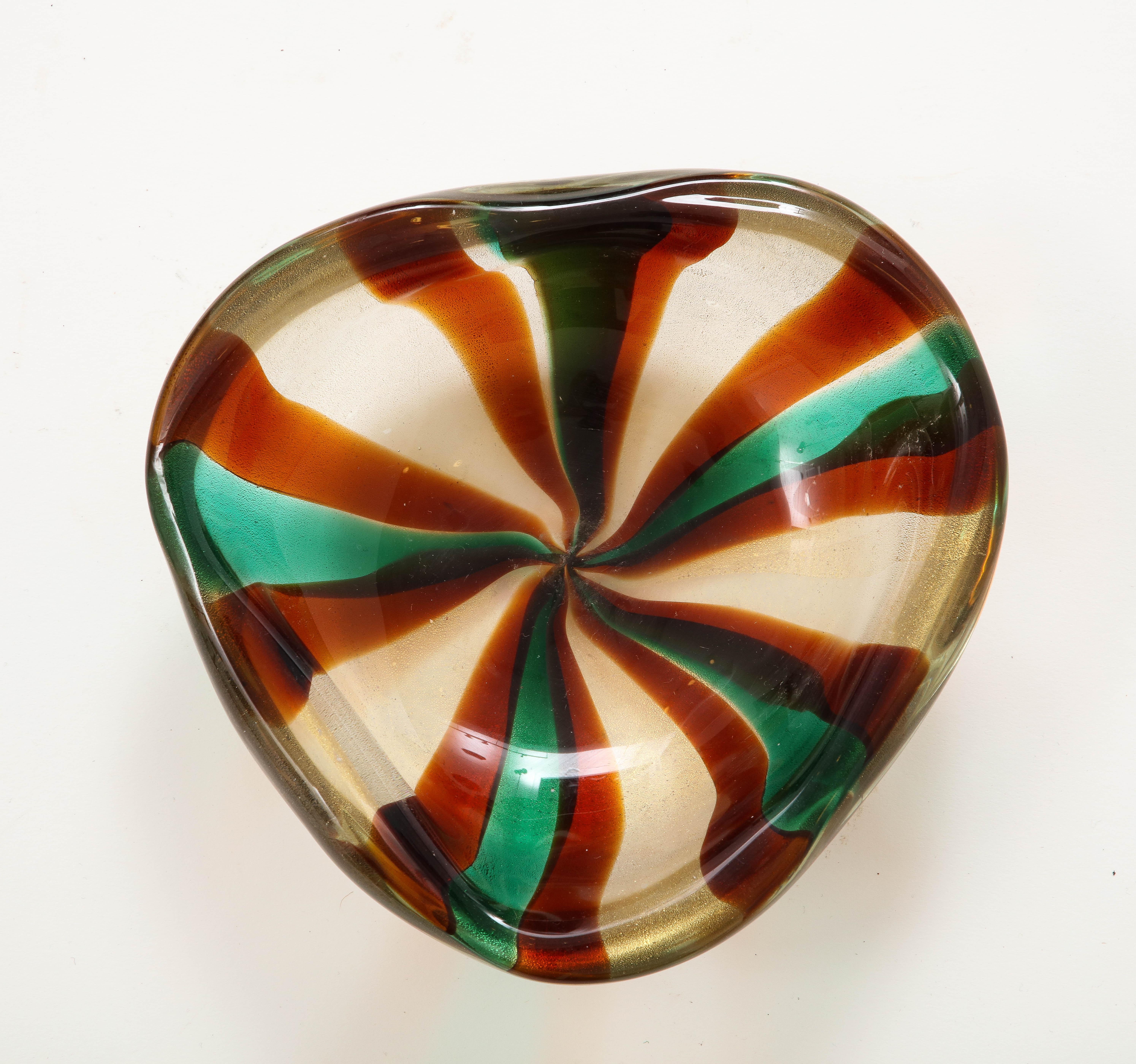 Italian Alfredo Barbini Red, Green, Clear Murano Glass Vide Poche For Sale
