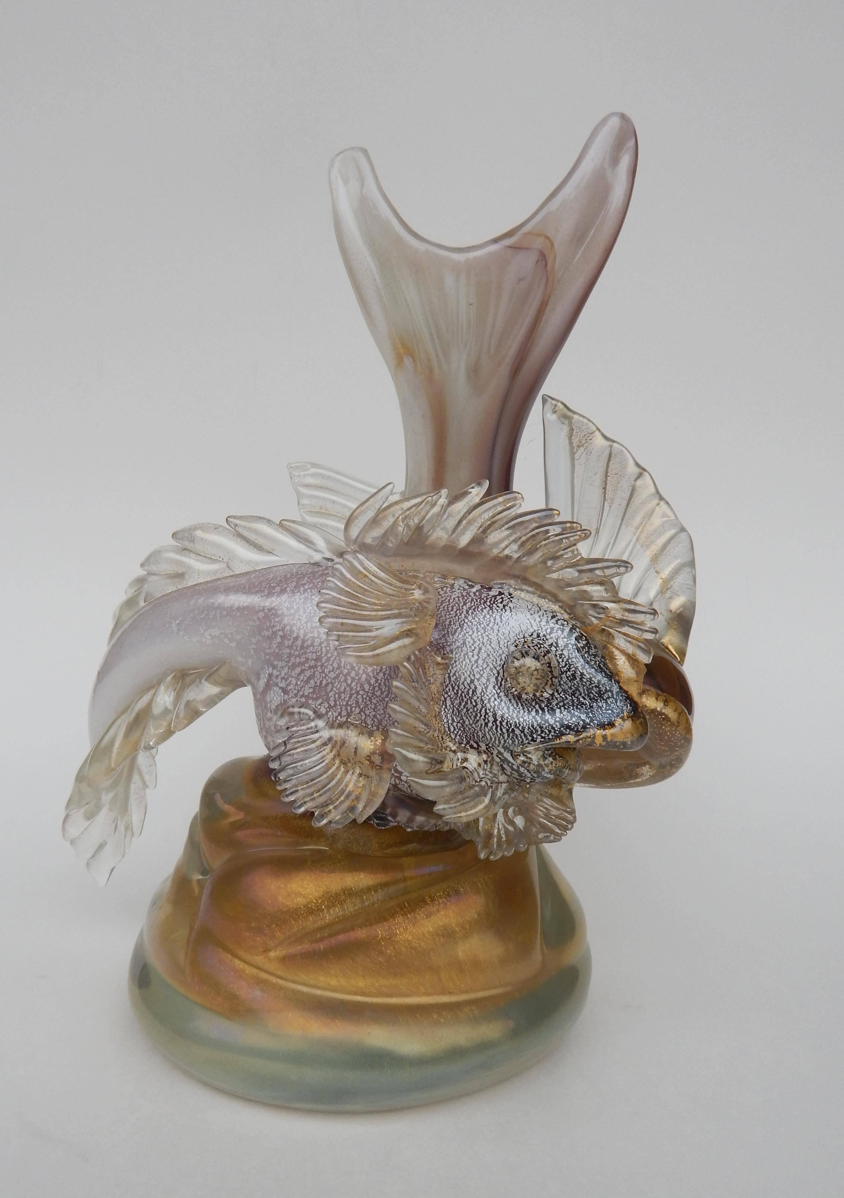 Vintage Italian Glass Escultura Doble Pez con Motas Doradas - Figurative Sculpture Oro de Alfredo Barbini