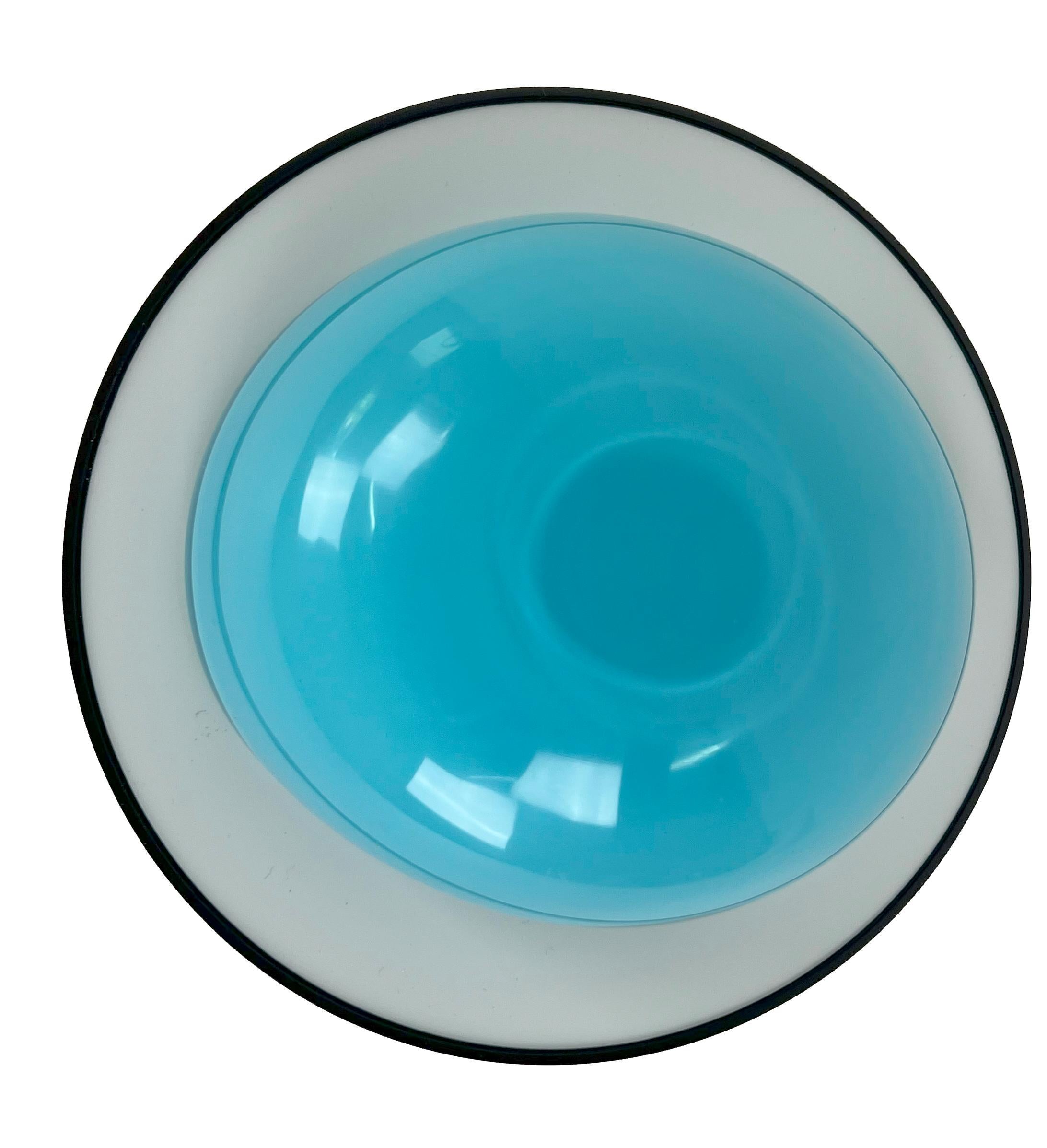 Alfredo Barbini Cuenco de Murano Glass Sommerso con Bullicante y Motas Polveri Doradas mediados del siglo XX en venta