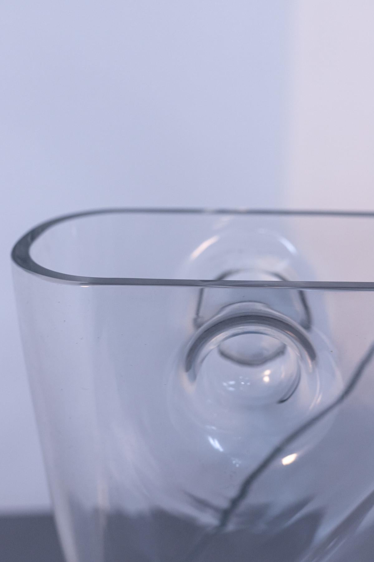 Post-Modern Alfredo Barbini Transparent Murano Glass Vase, 1980s For Sale