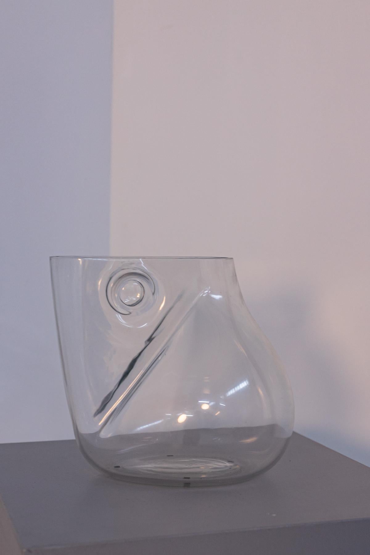 Late 20th Century Alfredo Barbini Transparent Murano Glass Vase, 1980s For Sale