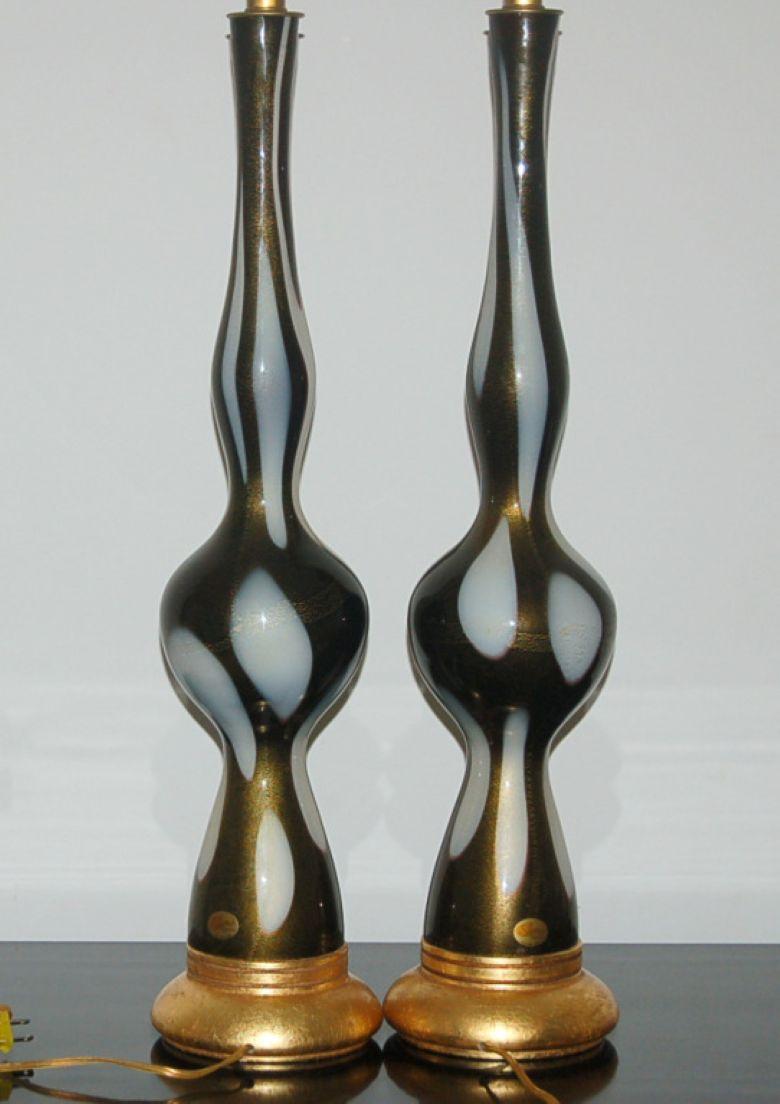 Alfredo Barbini - Vintage Mod Murano Lampen; Schwarz & Weiß im Zustand „Gut“ im Angebot in Smyrna, GA