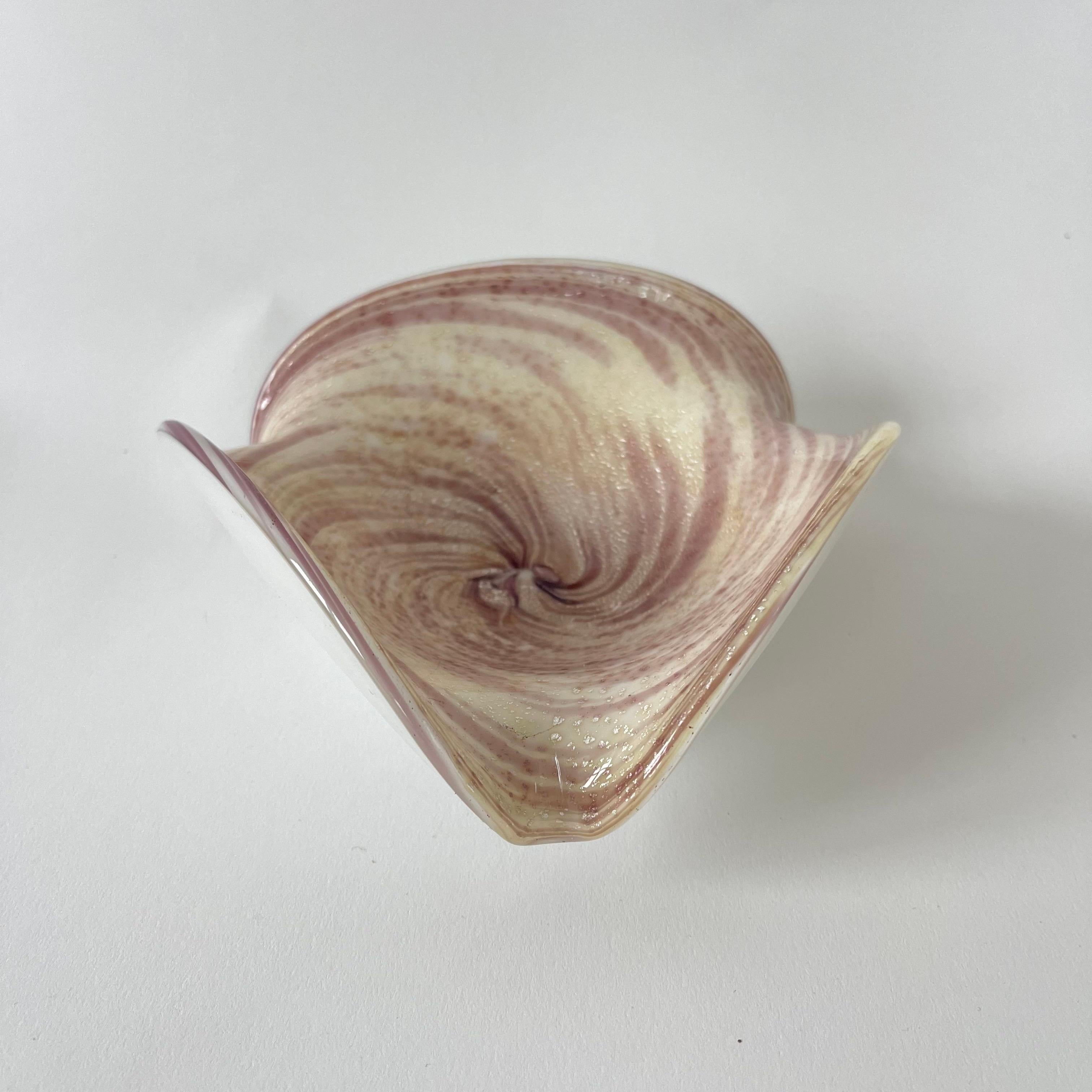 Vintage Murano glass dish, bowl, ashtray, or vide poche rendered in a beautiful handblown violet purple lilac lavender with gold swirled over white Murano glass in a curled lip triangular form.  By Alfredo Barbini, Italy, 1960s.