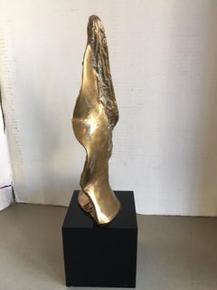 Sculpture abstraite en bronze sur socle en lucite d'Alfredo Burlini