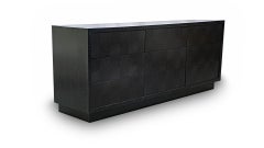 Alfredo Paredes Obispo Dresser