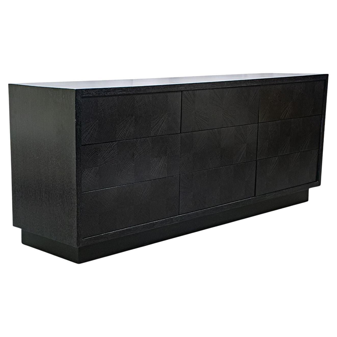 Alfredo Paredes Obispo Dresser
