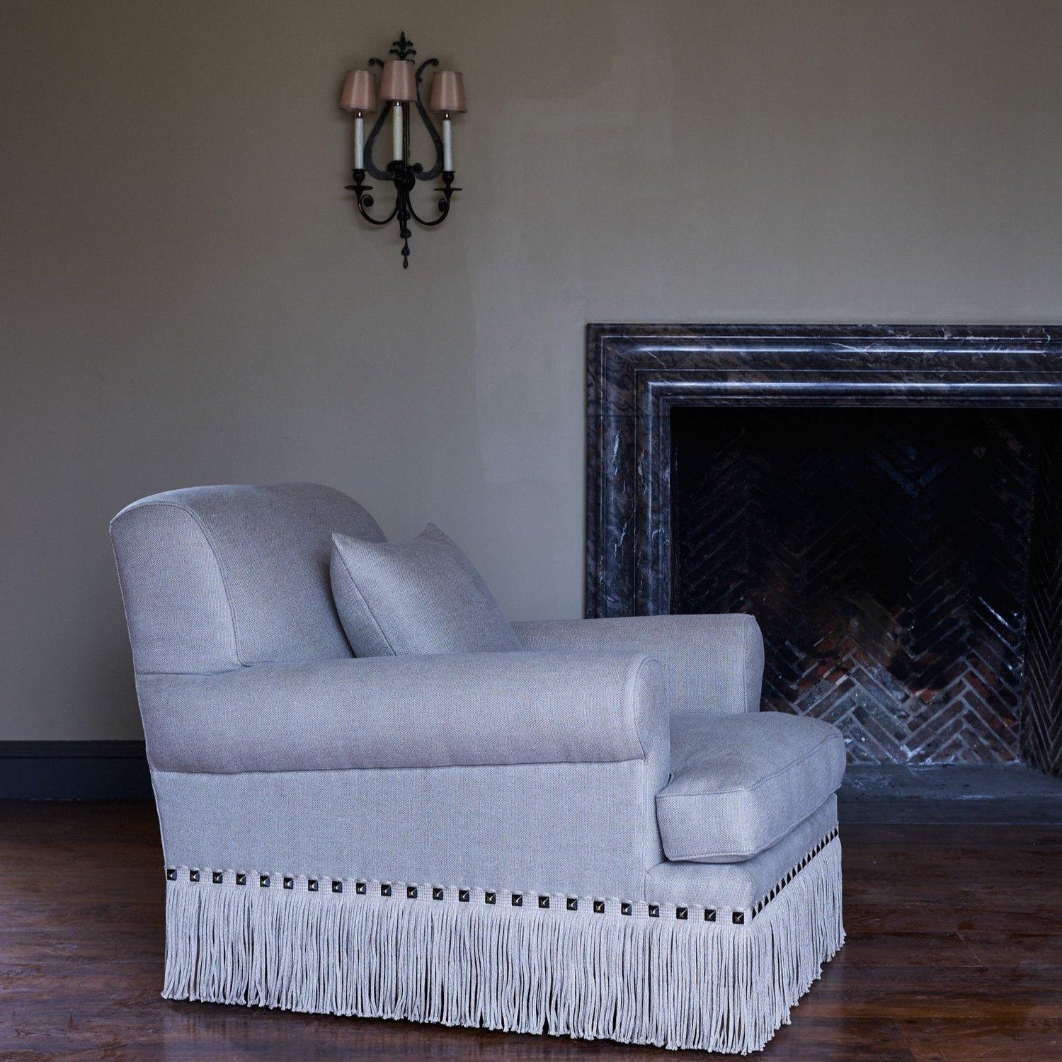 Contemporary Alfredo Paredes Santana Club Chair For Sale