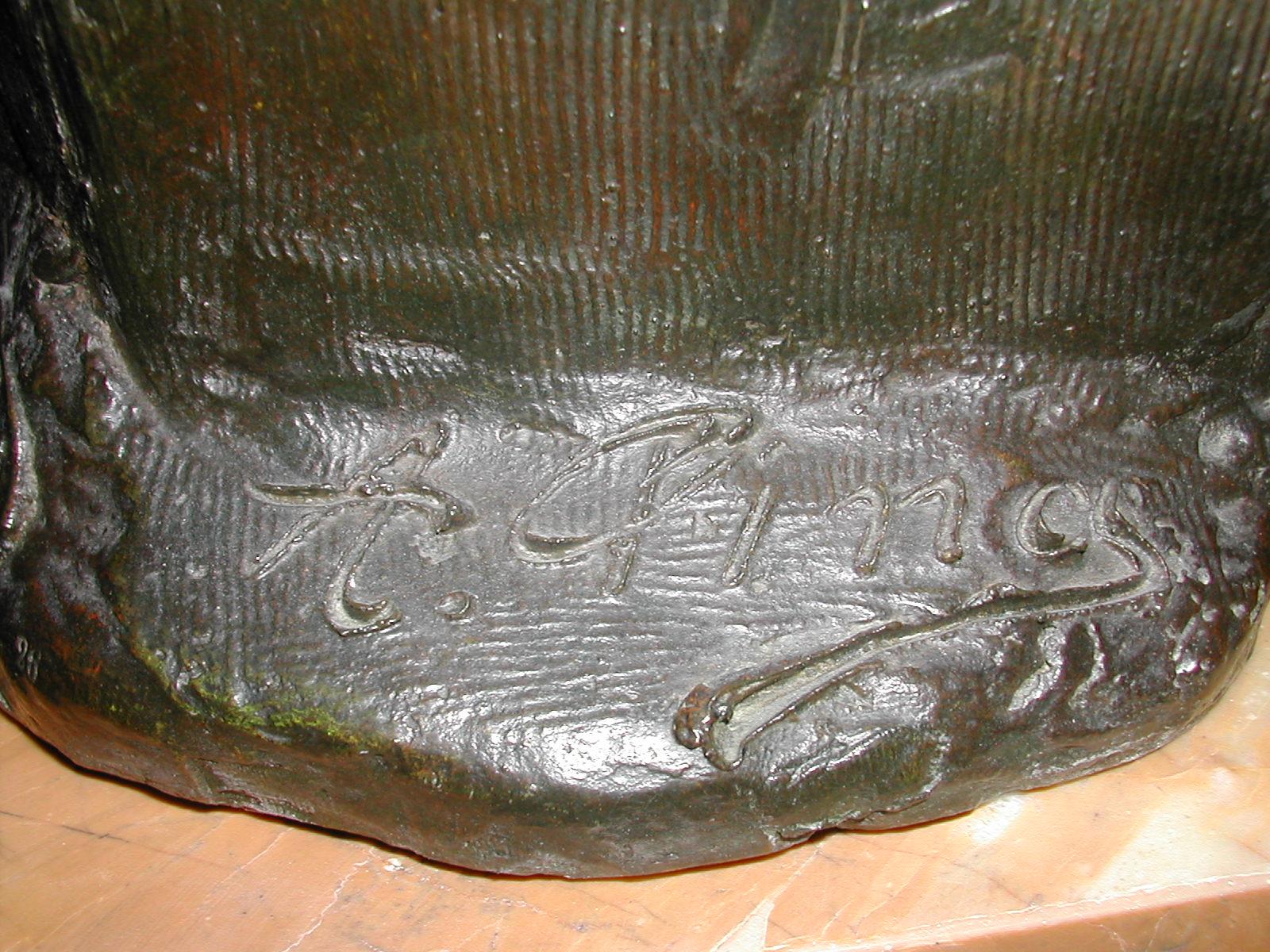 Bust of Beethoven Brown-Green Patina Bronze Sculpture Signed Alfredo PINA - Gold Figurative Sculpture by Alfredo Pina