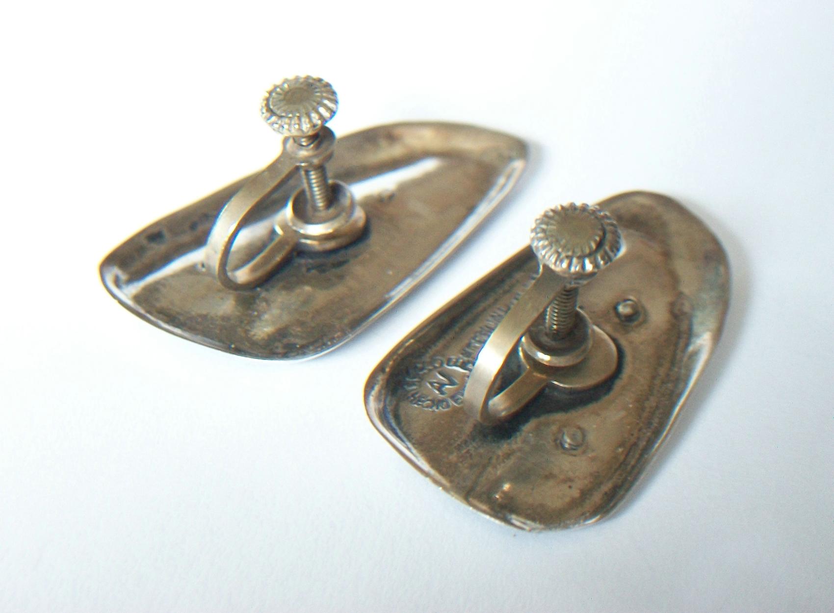 ALFREDO VILLASANA - Modernist Sterling Silver Earrings - Mexico - Circa 1950's For Sale 1