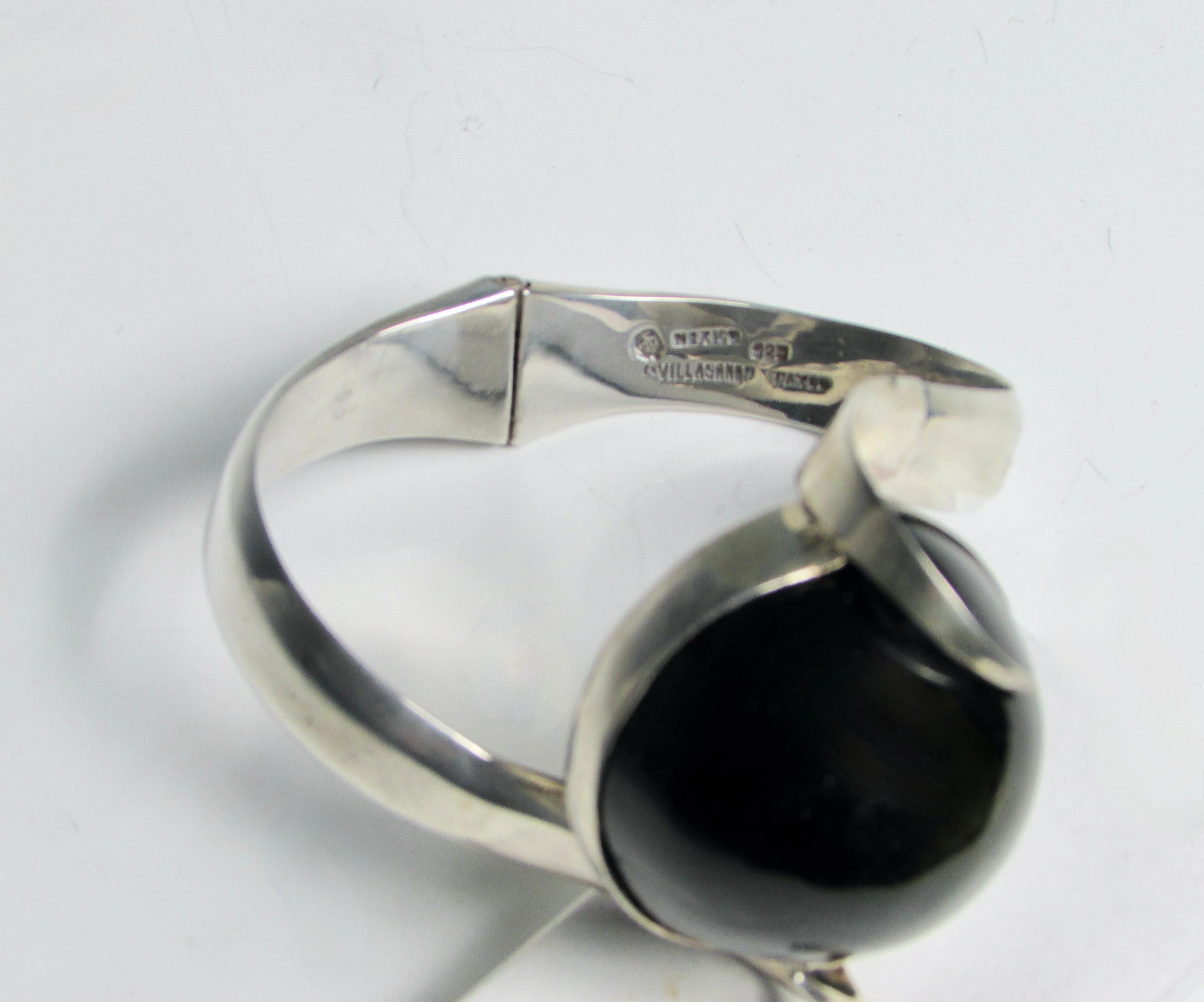 Alfredo Villasana Taxco Mexican Silver Bracelet with Black Obsidian Stone In Good Condition In Ferndale, MI