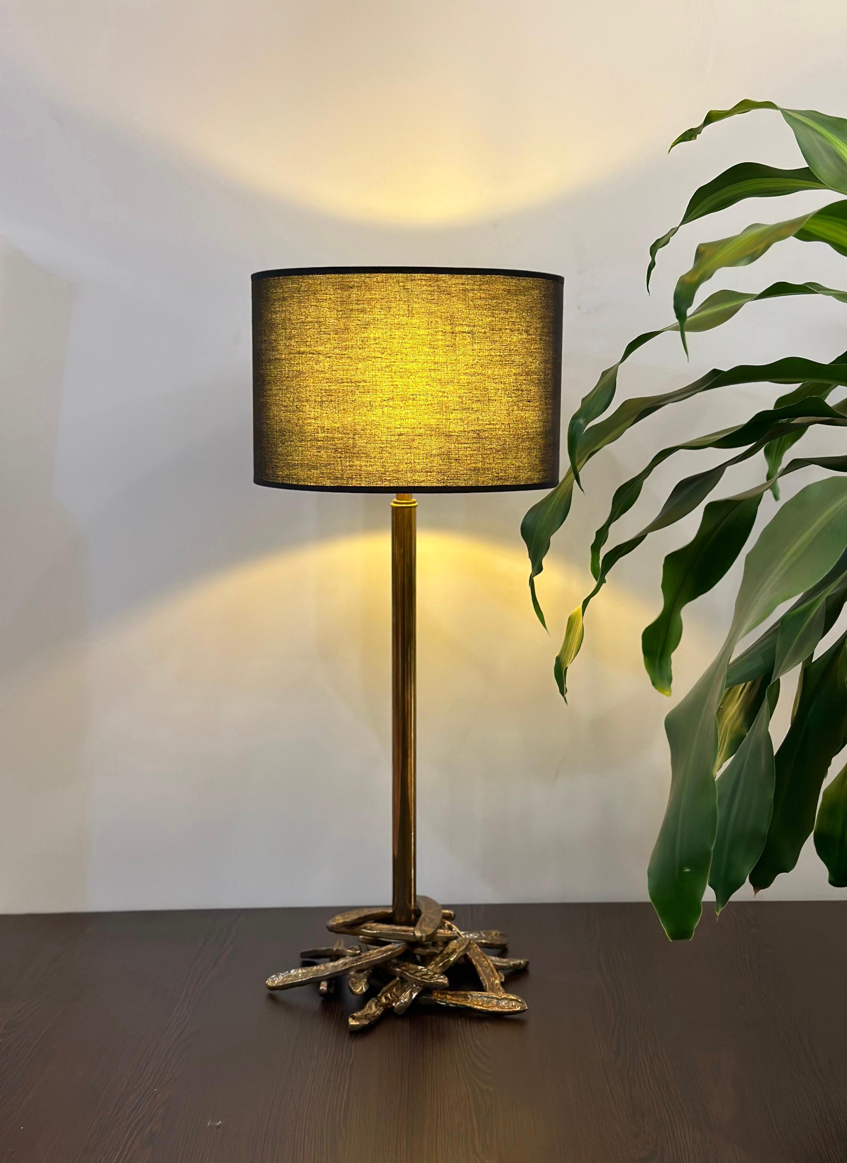 Algarobba Table Lamp  - Brass Table Lamp For Sale 1
