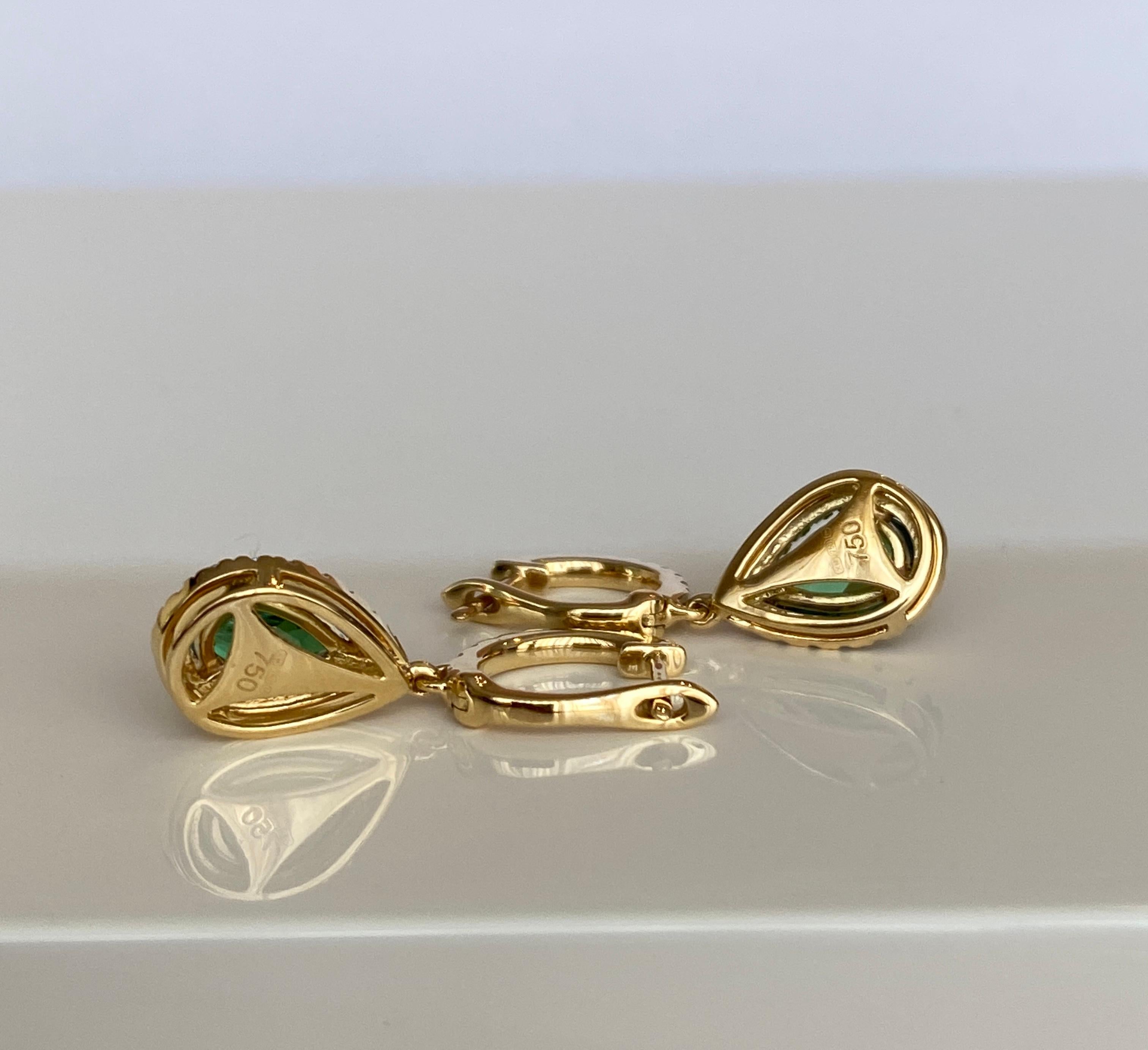 ALGT Cerified Vivid Green Tsavorite Diamond  Drop Earrings in 18K Yellow Gold For Sale 5