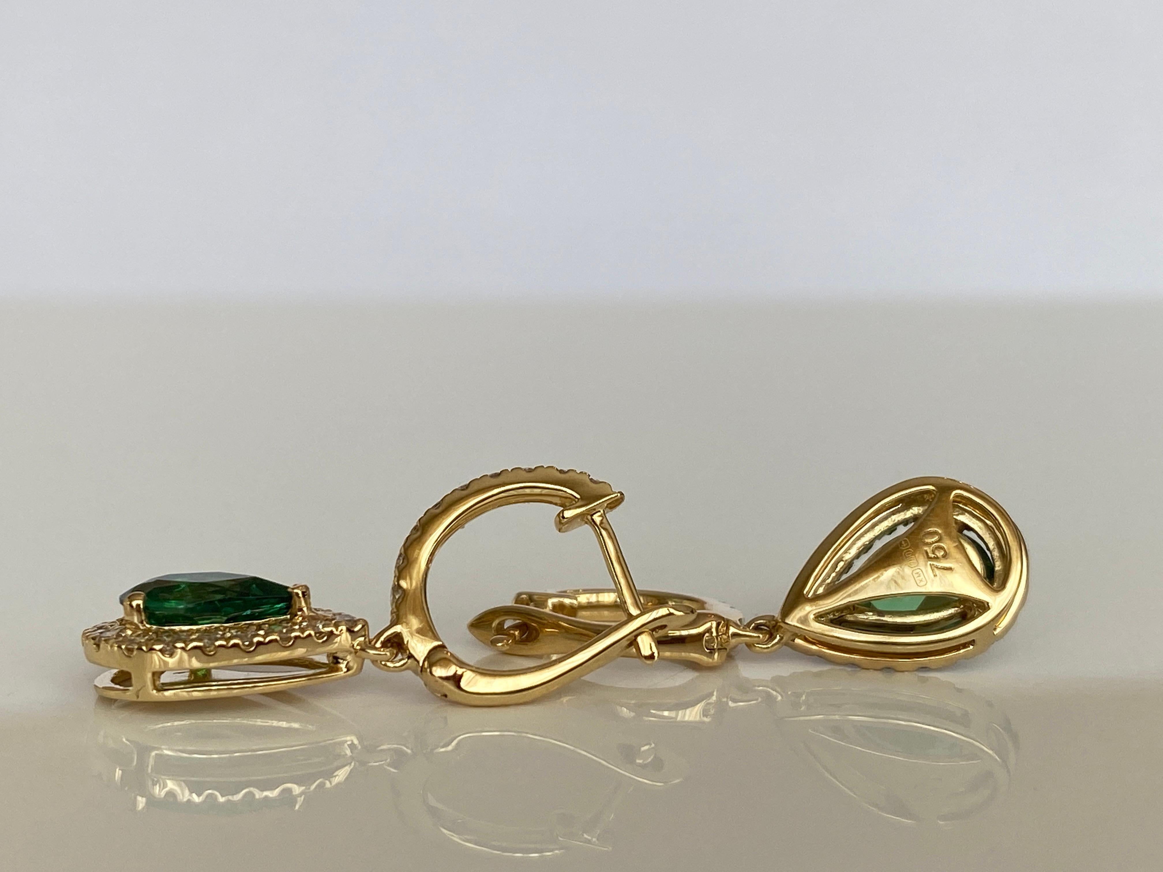 ALGT Cerified Vivid Green Tsavorite Diamond  Drop Earrings in 18K Yellow Gold For Sale 6