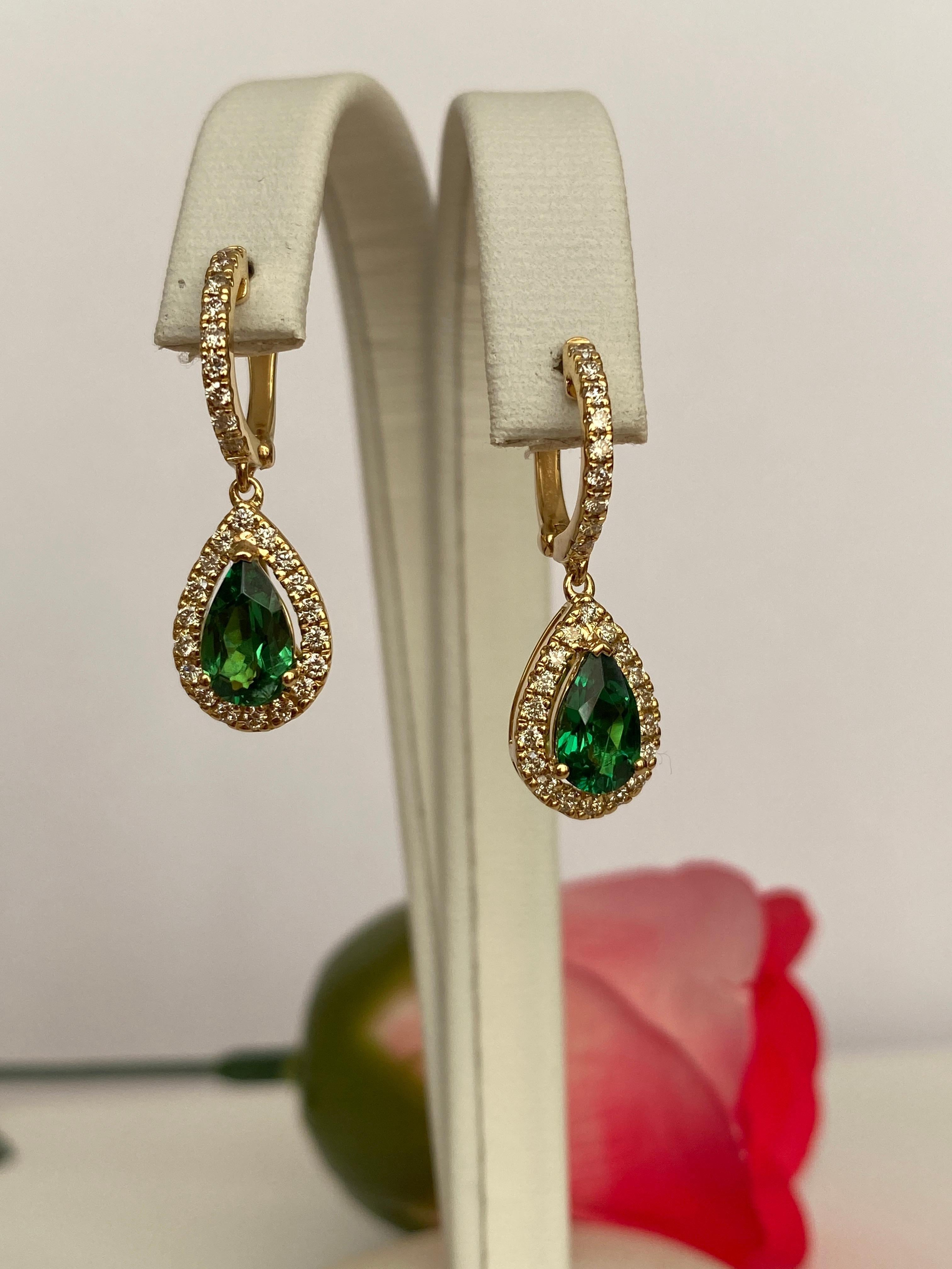 Women's or Men's ALGT Cerified Vivid Green Tsavorite Diamond  Drop Earrings in 18K Yellow Gold For Sale