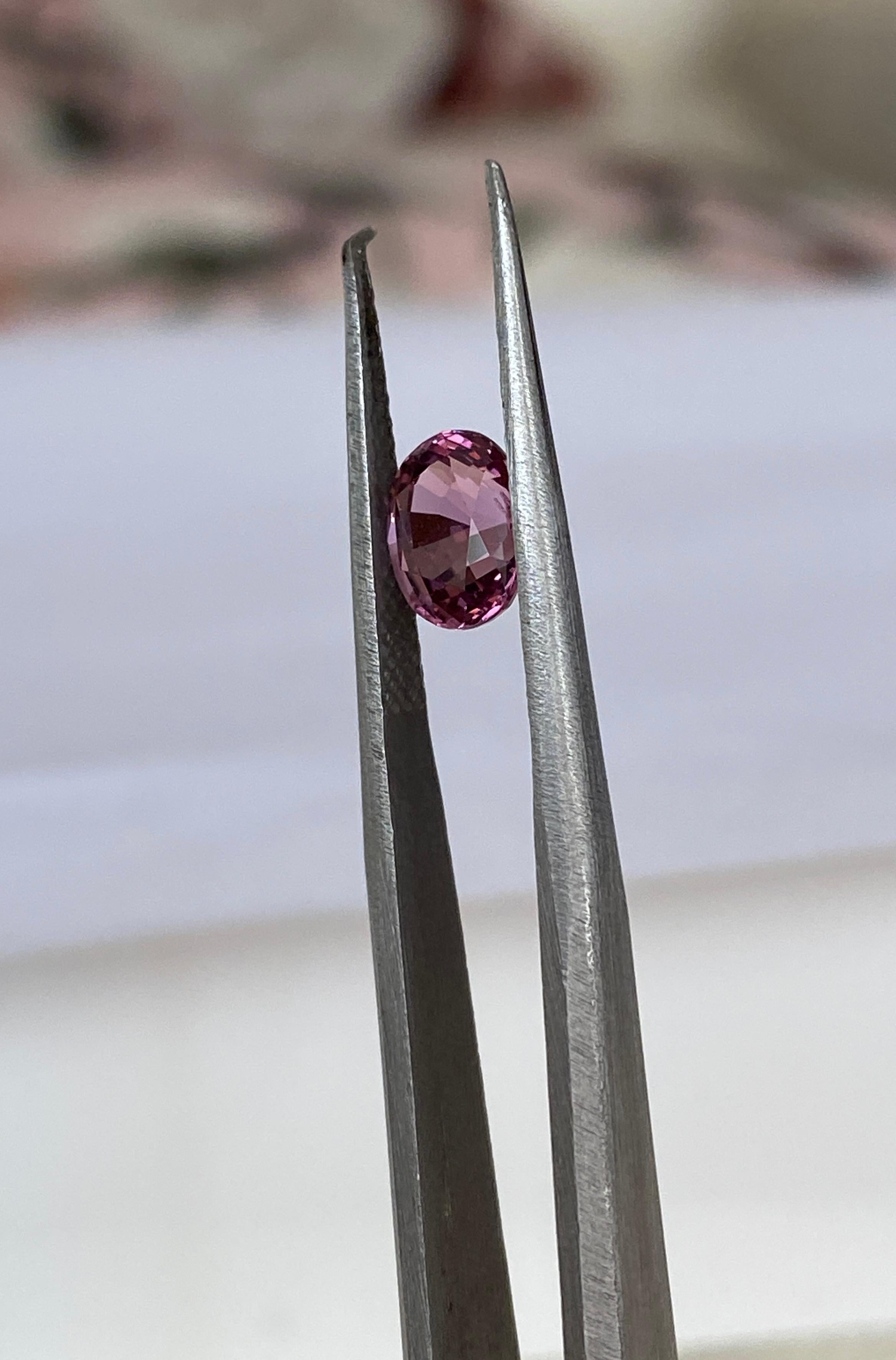 da uomo o donna Spinello rosa intenso/vivido ovale taglio misto certificato ALGT da 1,24 carati in vendita
