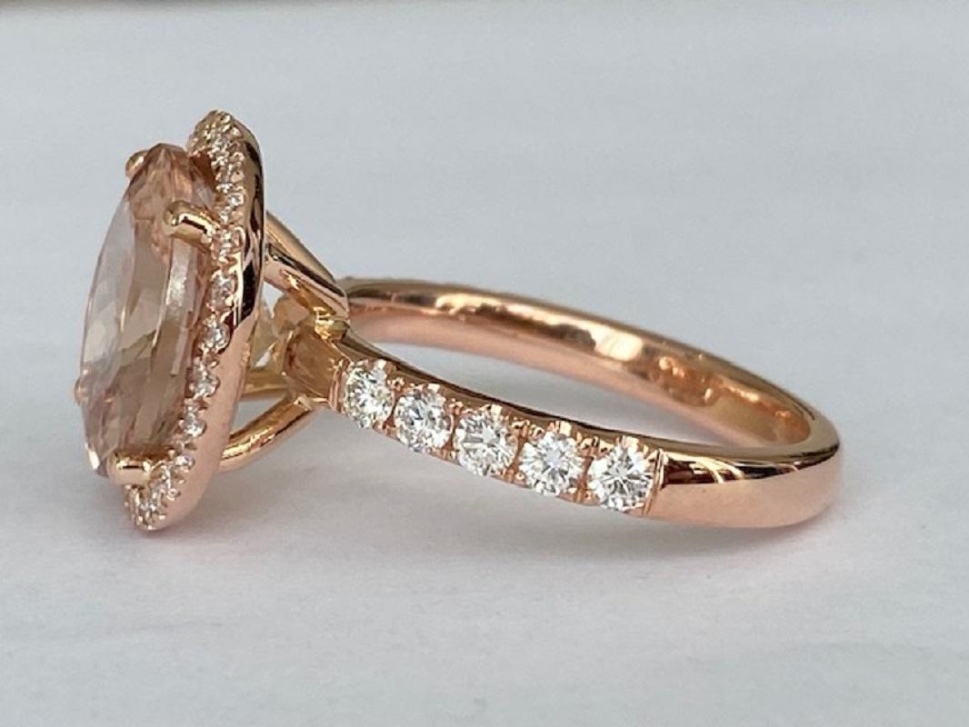 ALGT Certified 18 Kt. Pink Gold Ring with 5.10 Ct Morganite and Diamonds For Sale 6