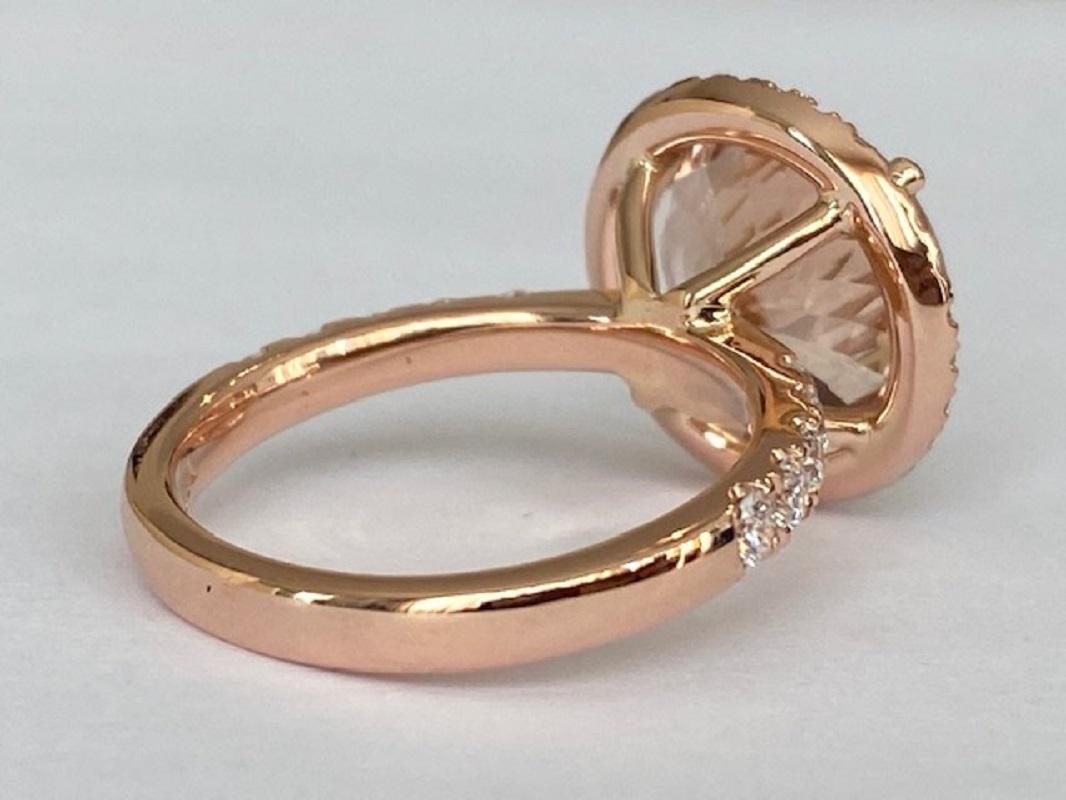 ALGT Certified 18 Kt. Pink Gold Ring with 5.10 Ct Morganite and Diamonds For Sale 8