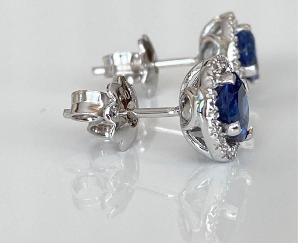 ALGT Certified 18 Kt. White Gold Earrings with 1.62 Ct Sapphires and Diamonds For Sale 5