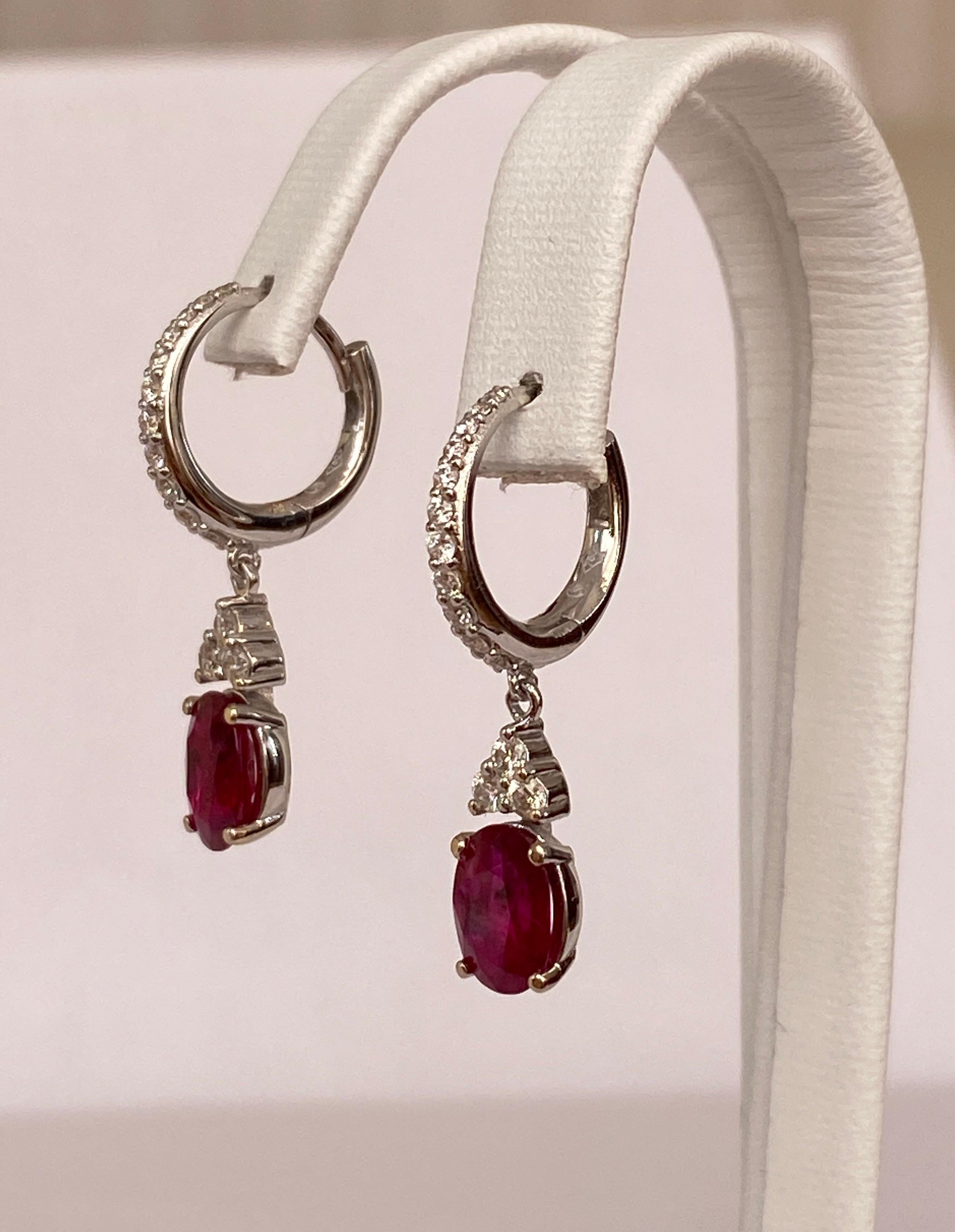 ALGT Certified 18 Kt. White Gold Earrings with 2.28 Ct Rubies and Diamonds For Sale 4
