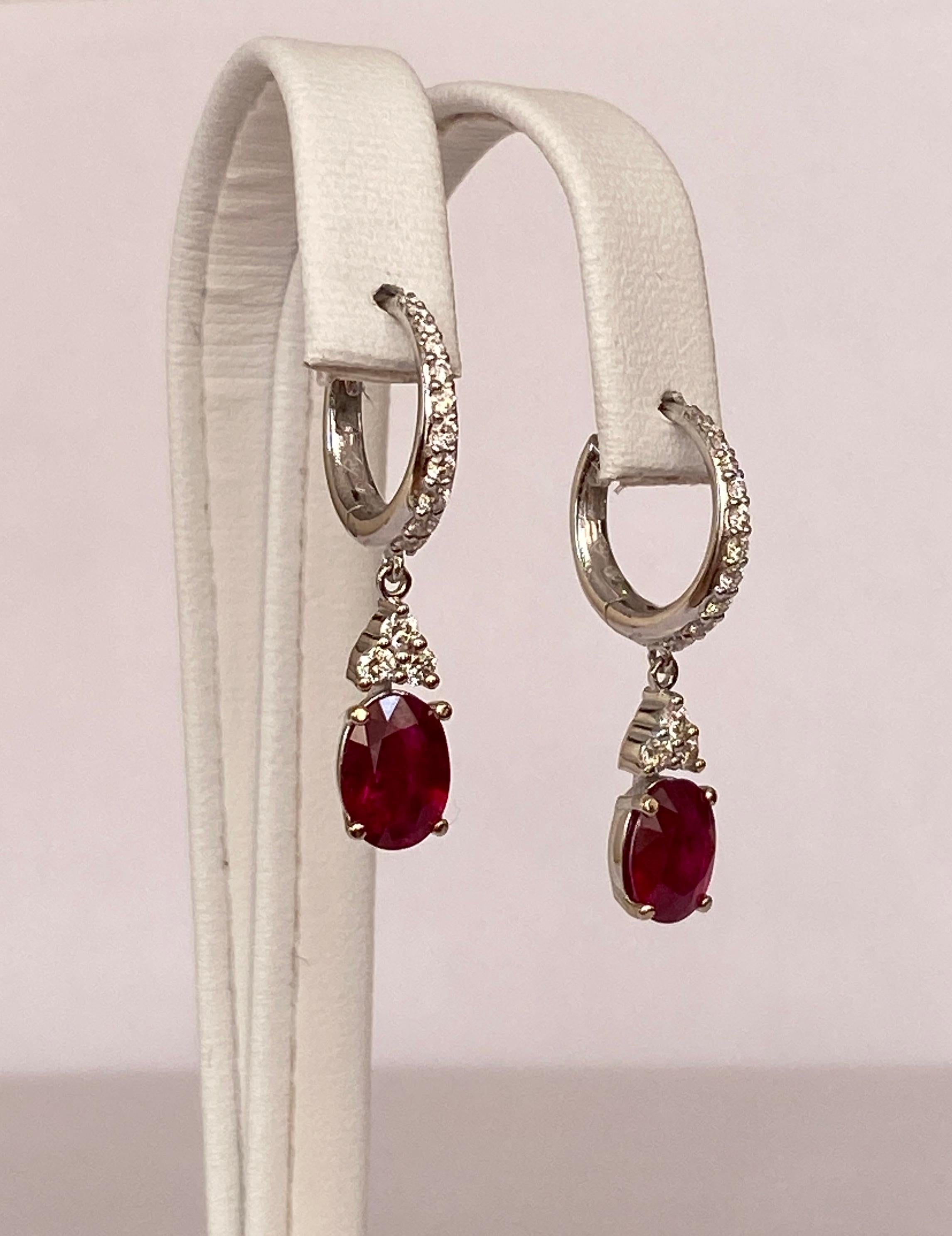 Oval Cut ALGT Certified 18 Kt. White Gold Earrings with 2.28 Ct Rubies and Diamonds For Sale