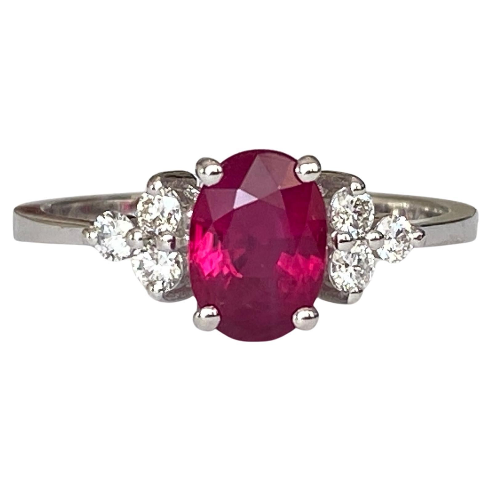 Algt Certified 18 Kt.White Gold Ring with 1.23 Ct Ruby, Diamonds
