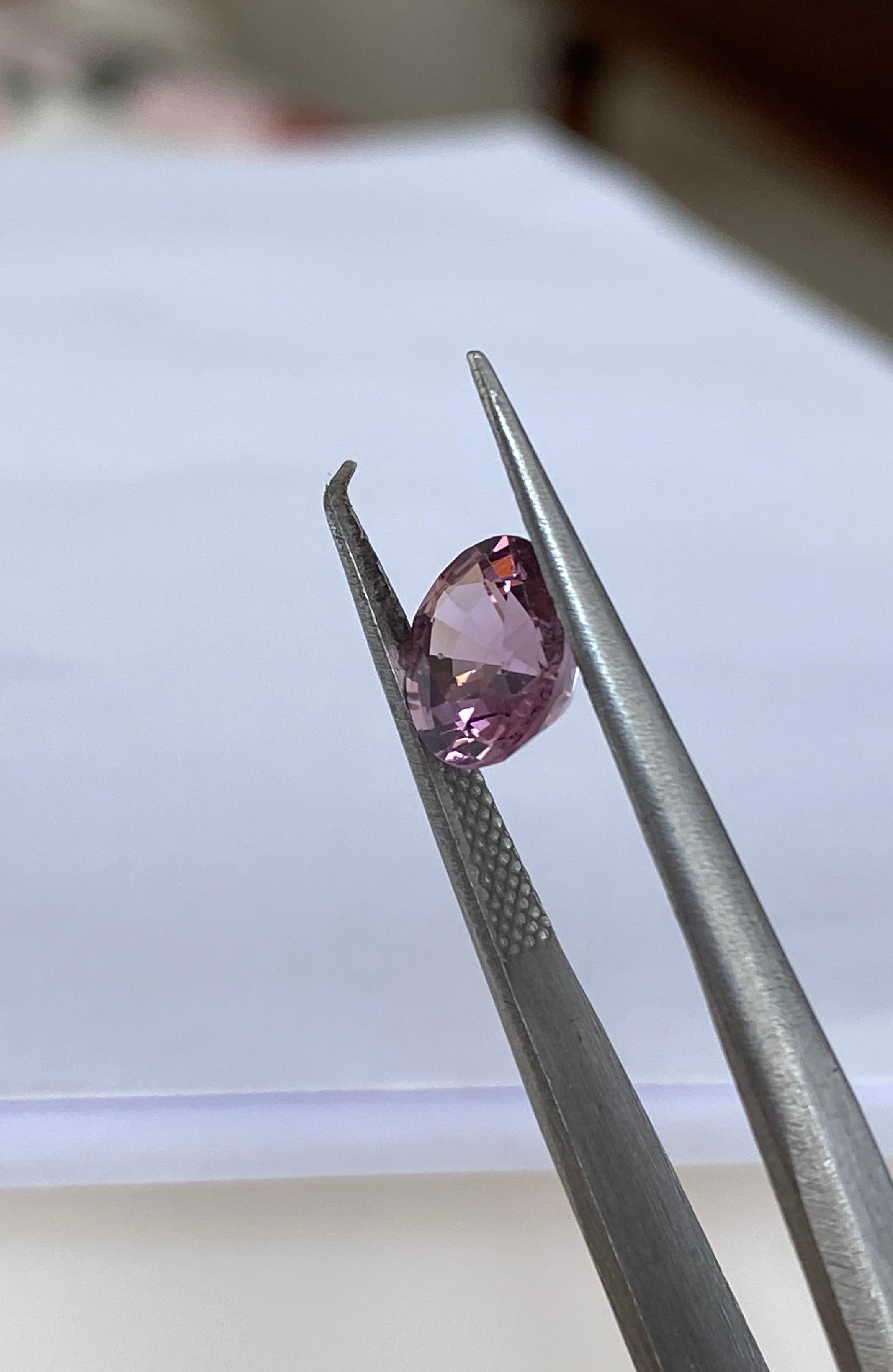 Women's or Men's ALGT Certified 1.85 carat oval mixed cut Intense Pink Spinel For Sale