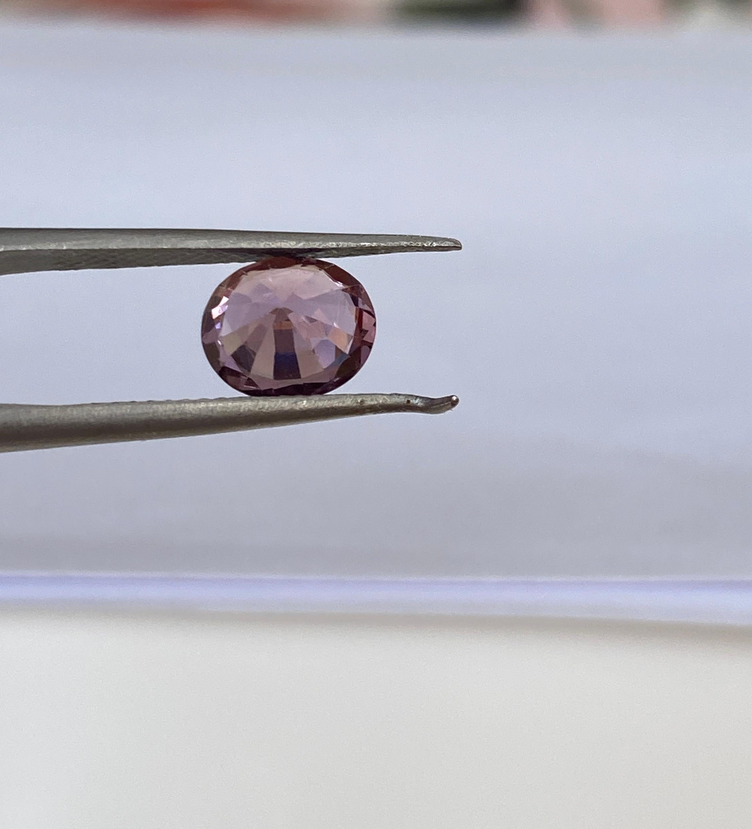 ALGT Certified 1.85 carat oval mixed cut Intense Pink Spinel For Sale 2