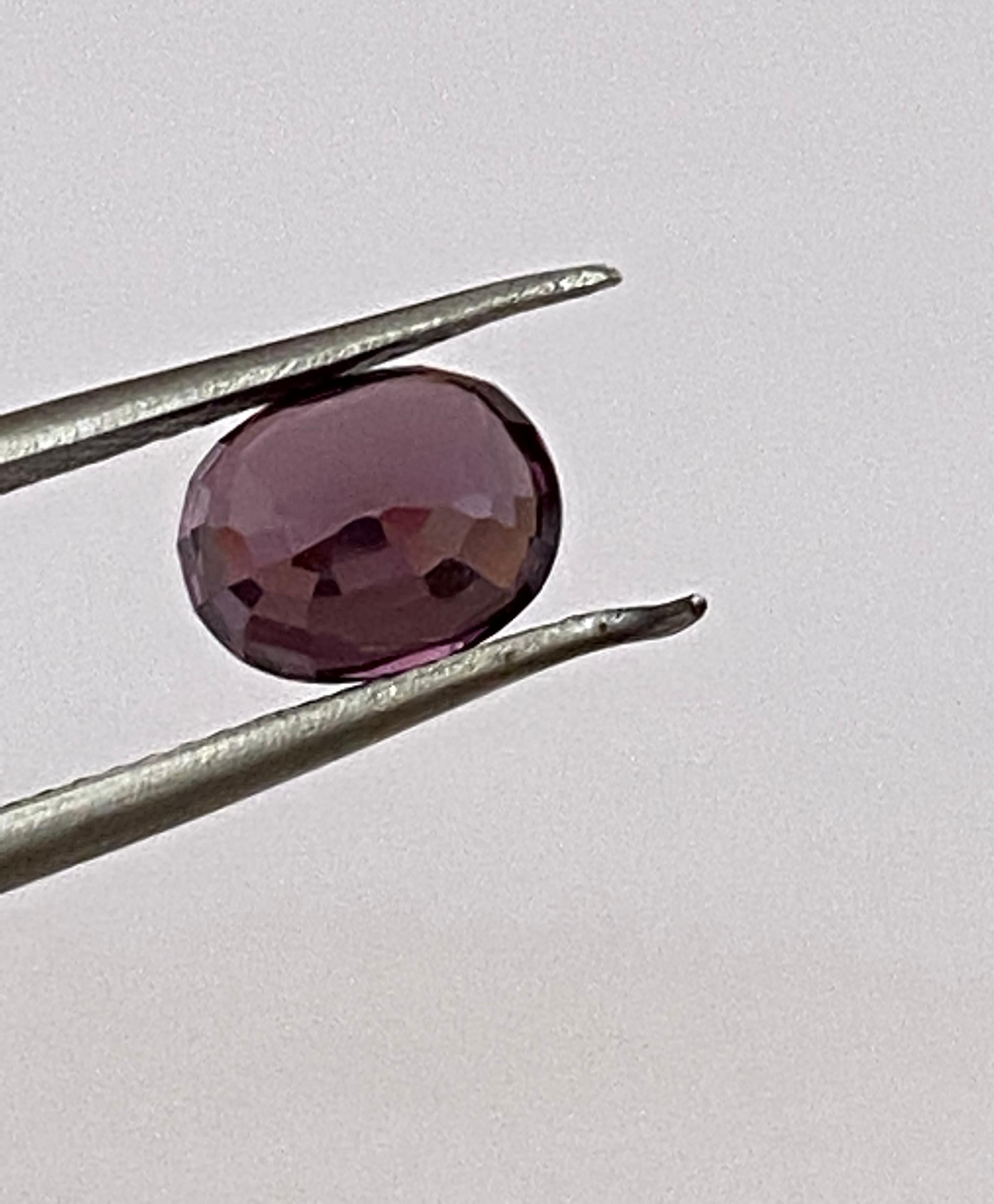 Women's or Men's ALGT Certified 2.30 carat oval mixed cut Deep  Pink Spinel For Sale