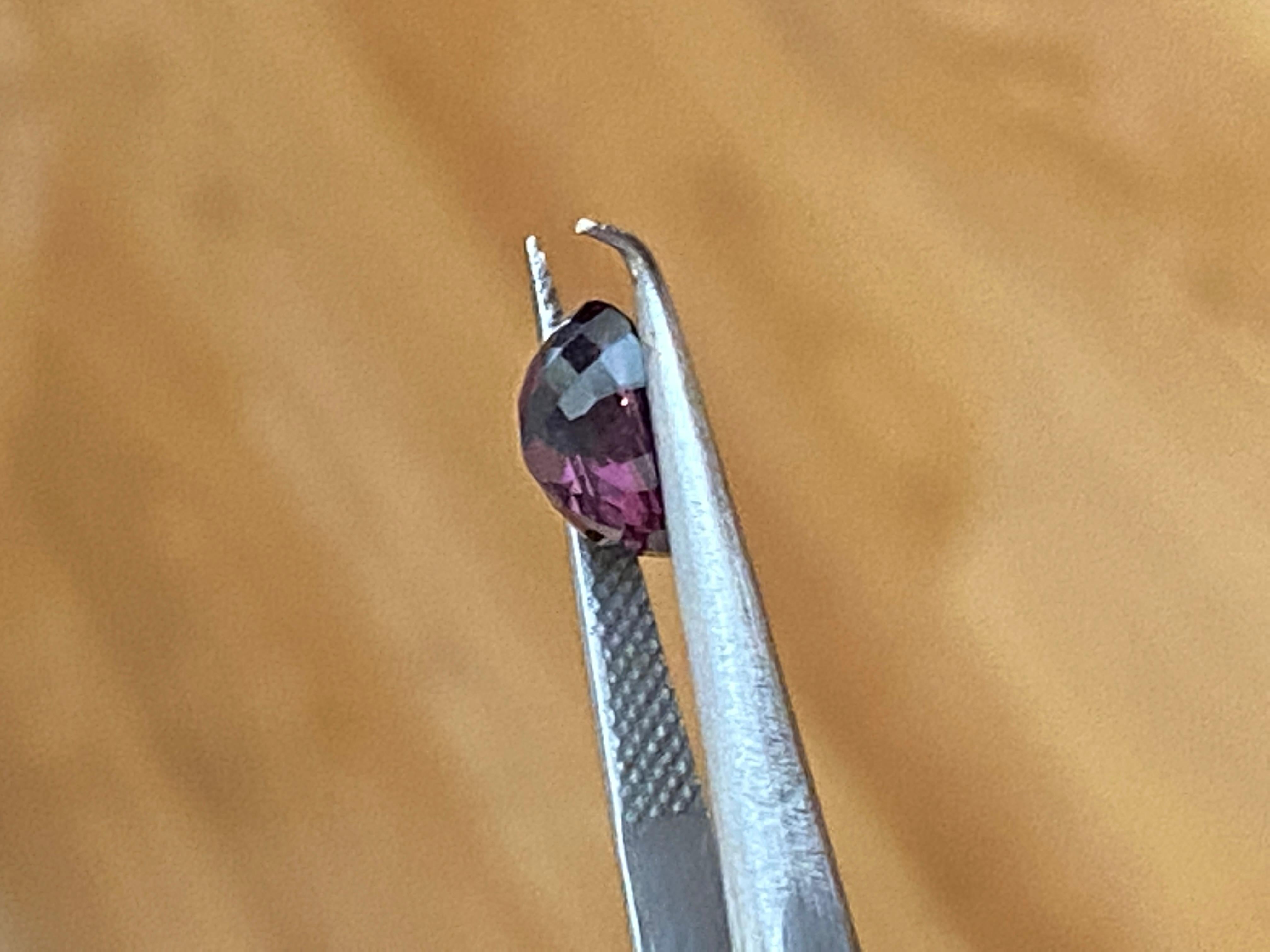 ALGT Certified 2.30 carat oval mixed cut Deep  Pink Spinel For Sale 3