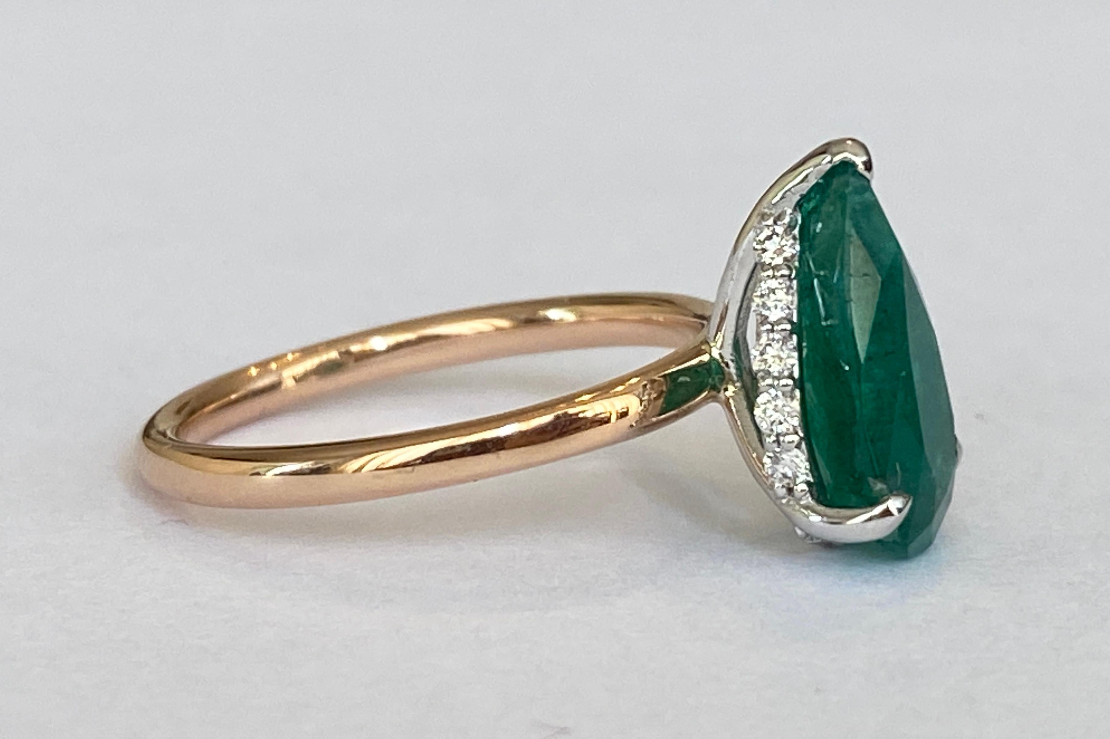 Pear Cut ALGT Certified 3.00 carat Emerald Diamond Cocktail Gold Ring