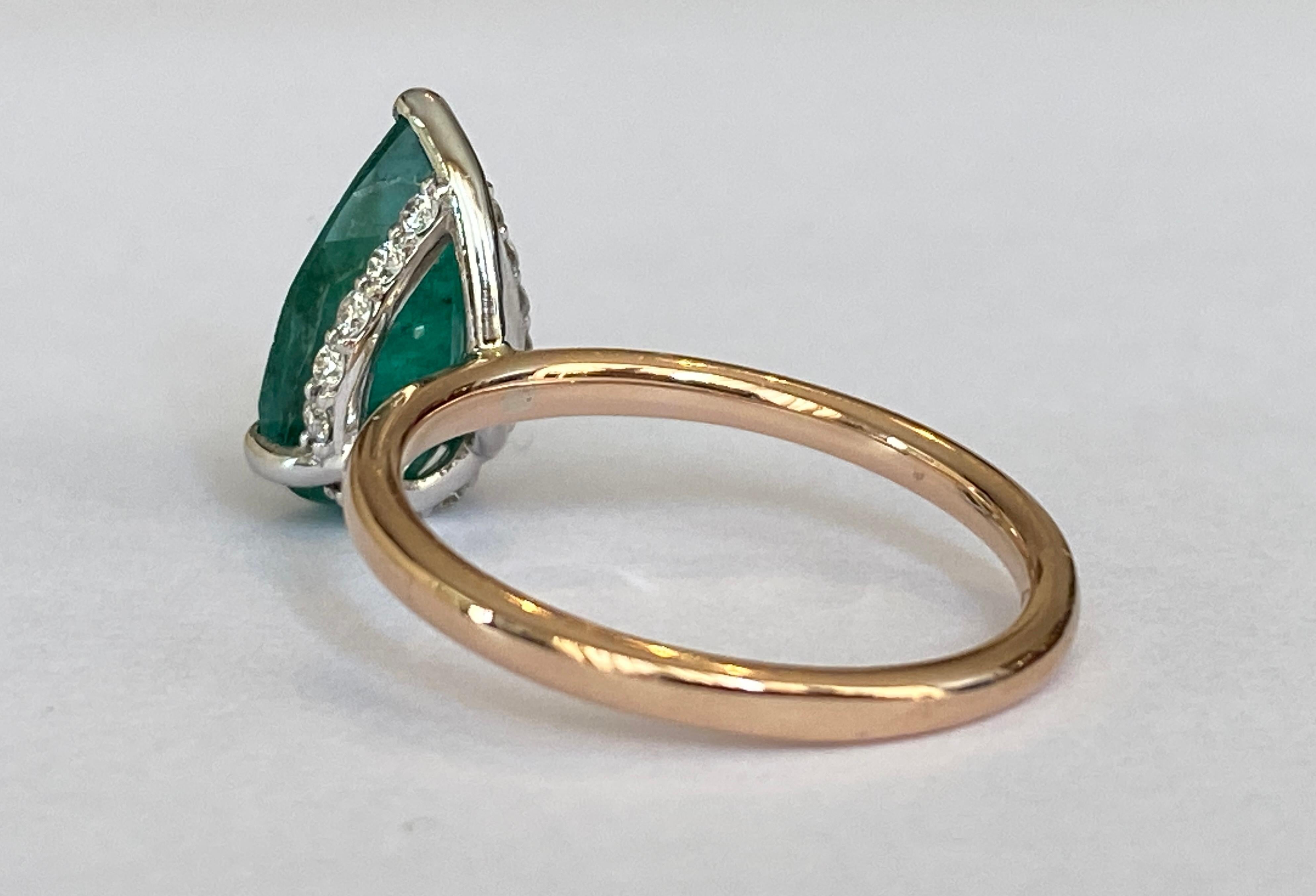 ALGT Certified 3.00 carat Emerald Diamond Cocktail Gold Ring 2