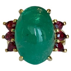 ALGT certified Natural 10.17 Carat Ural Emerald and Ruby Cocktail ring