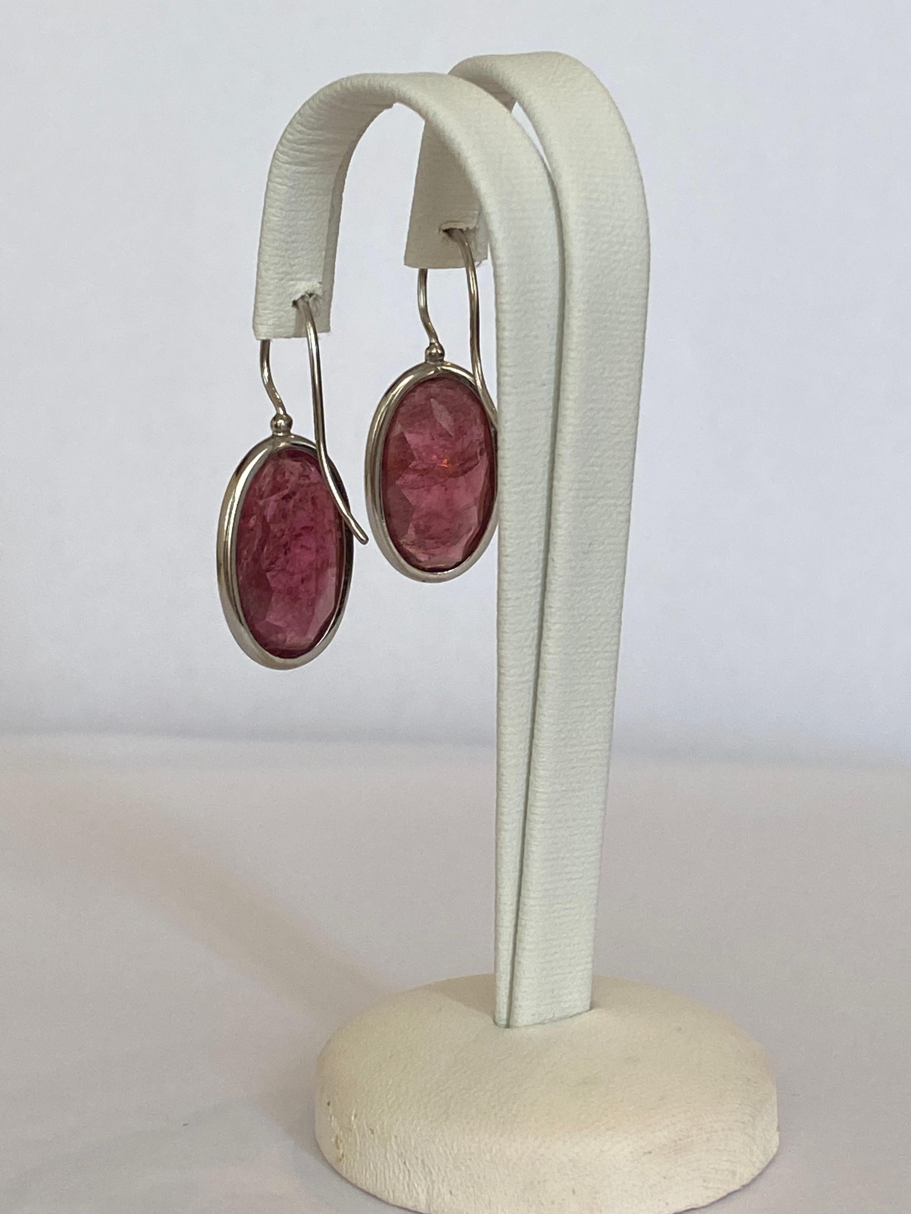 ALGT  Certificato  Nature 24  Orecchini in oro bianco con tormalina rosa da un carato in vendita 4