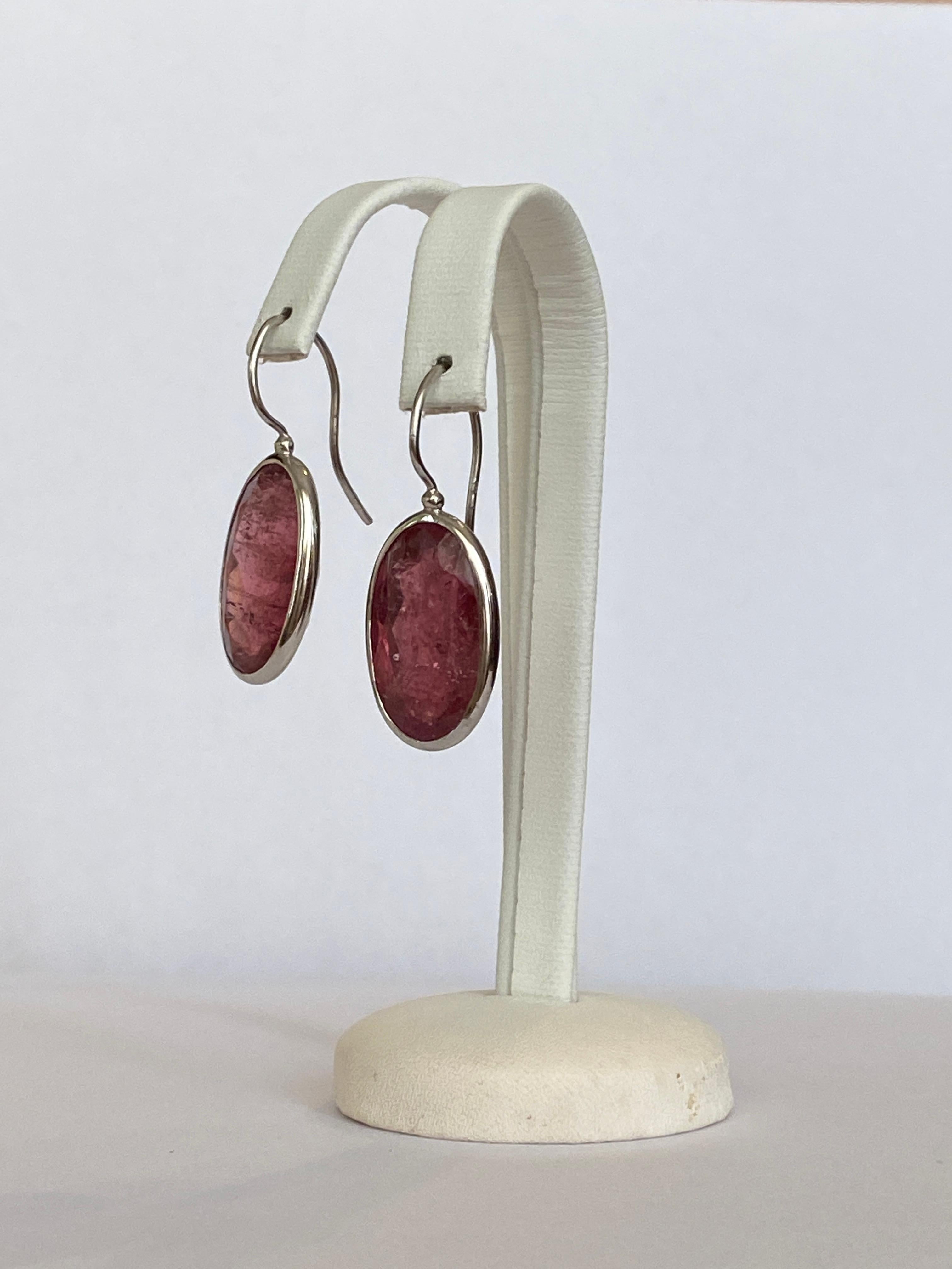 ALGT  Certificato  Nature 24  Orecchini in oro bianco con tormalina rosa da un carato in vendita 6